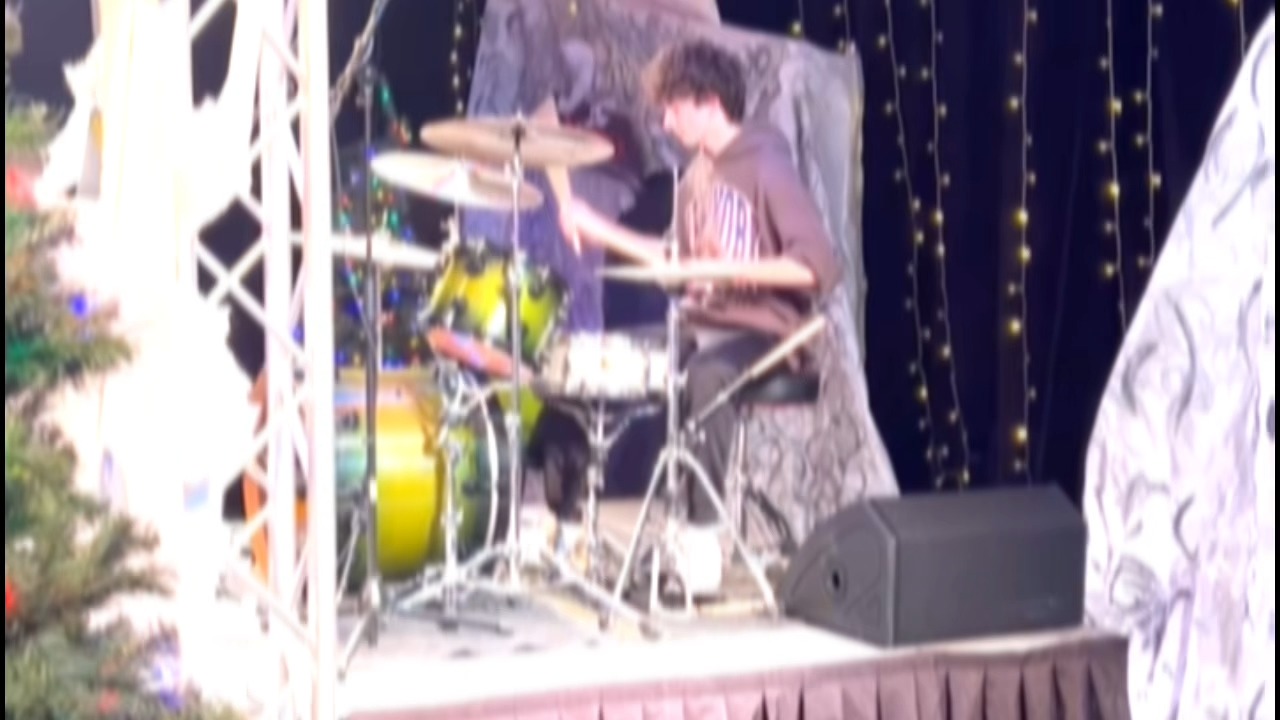 How it started ➡️ How it’s going
9 Years. 20+ concerts. 1 incredible musician.
Joel has been part of the RMC family for years, growing from a young performer to the confident leader of the band he is today!
But Joel's journey at the RMC goes far beyond the stage. Joel has become a student leader at RMC, working in our summer songwriting + recording camps and our STEM music-tech program, inspiring young students and helping them build confidence in their own music creations!
Watching Joel's transformation...his growth, his passion, his confidence, his leadership...it is exactly why we do what we do.
We cannot wait to see what you do next Joel! And if anyone wants to see Joel's next performance, then plan to be at our Winter Concert next week!
#HowItStartedHowItsGoing #RMCStudios #RMCMusic #MusicJourney #StudentSpotlight #MusicEducation #STEMMusic #RecordingCamp #SongwritingCamp #MusicTech #WinterConcert #MusicianLife #KidsWhoMakeMusic #NewJerseyMusic #WestfieldNJ #ScotchPlainsNJ #SummitNJ #CranfordNJ #BerkeleyHeights #MusicGrowsConfidence #RMCFamily