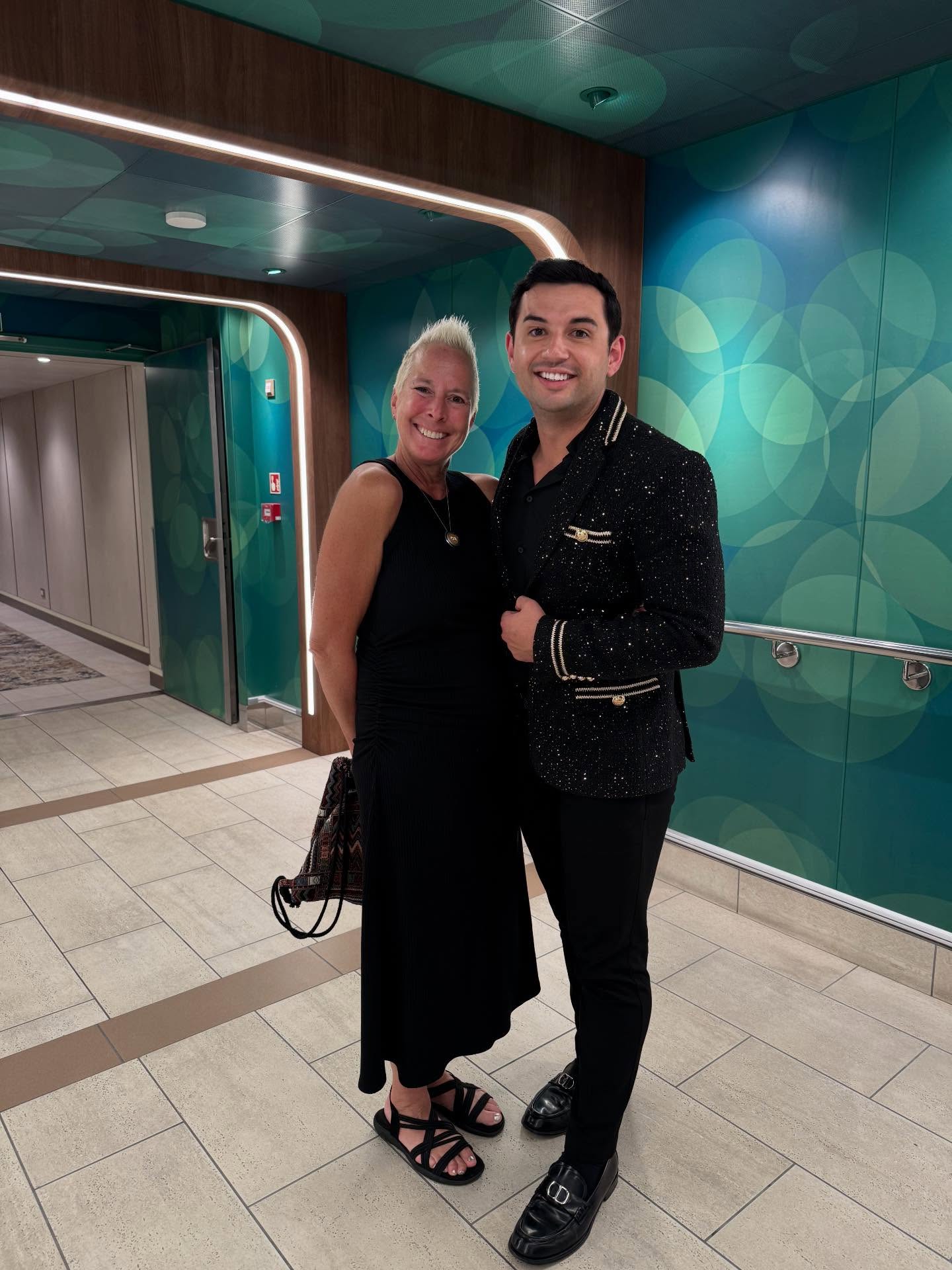 @cruisedirectorcole got a picture with one of many #lifegoals peeps today aboard the Sun Princess
