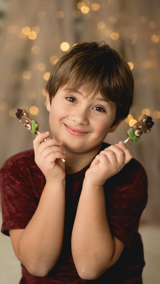 Having fun in the studio with my little man 🤍🎄
#xmas2025 #christmasminis #christmasinstudio