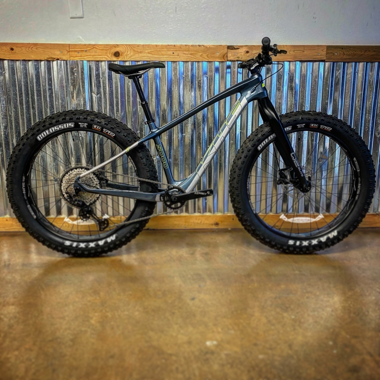 Just a friendly reminder and update y’all, this KHS 60% OFF Sale continues to be hot! 🔥 We have carbon versions 5000 and 4000 of the 4 Seasons Fat Tire Bike in stock as well as the high end alloy 3000 model all selling really well. This sale only lasts through the end of the year so don’t miss out on a chance to own a really great fat tire bike for an amazing price.
.
KHS 4 Seasons 5000 (available in S & M) $1399 (Reg. $3299)
.
KHS 4 Seasons 4000 (available in S, M, L) $1255 (Reg. $2999)
.
KHS 4 Seasons 3000 (S, M, L, XL) $810 (Reg. $1899)
.
These may still be available into the New Year but the prices will go up!.
.
#sugarbottombikes #fattirebike #iowacityiowa #cedarrapidsiowa #northlibertyiowa