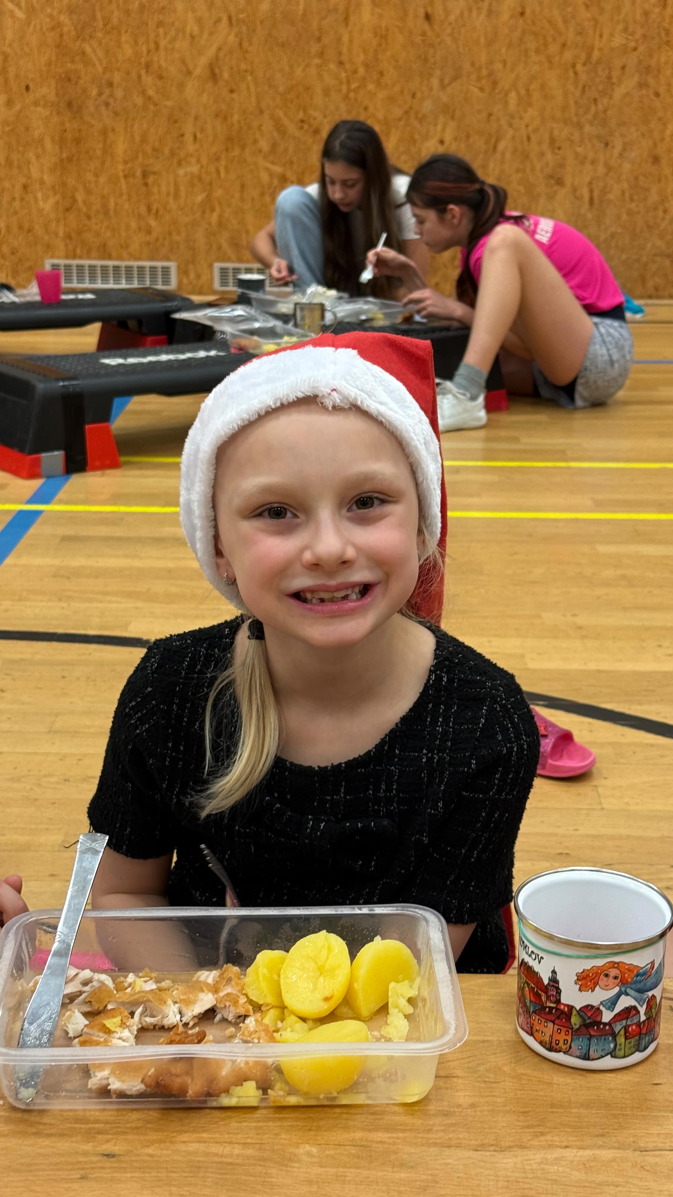 Nádherně jsme společně zakončili den i třetí adventní víkend – plný radosti, pohybu, úsměvů a krásné atmosféry celé Akademie sportu Liberec.🤩❤️🎄