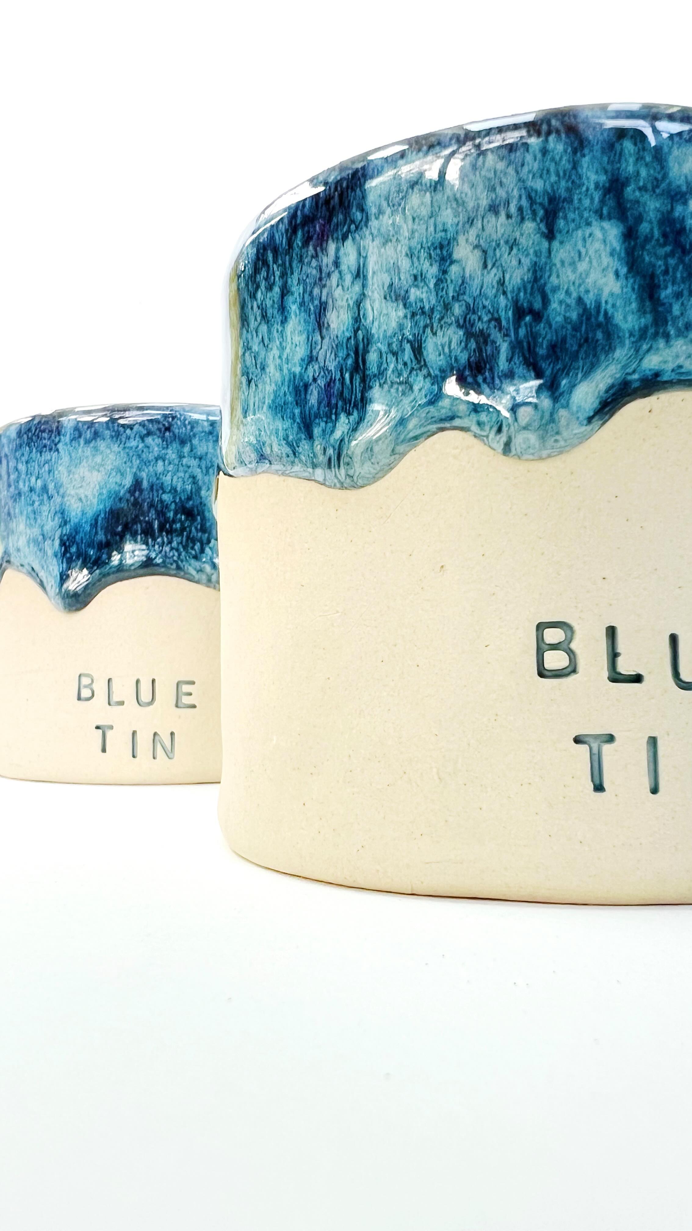 This is your reminder; re-firing isn’t failure — it’s strategy.
Add the glaze. Try again. Make it better.
We all do it😘 - and when you add green on top of pink - the magic happens 😉
#potteryprocess #ceramicstudio #claycommunity #makersgonnamake #creativeprocess