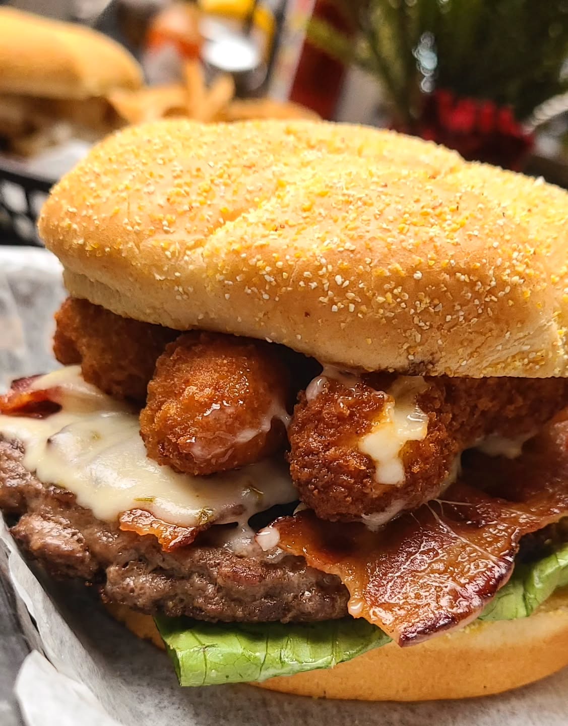 Our most famous NEW WONDER! THE KEDZIE CURD... 1/2lb beef, lettuce, bacon, pepper jack cheese, Spicy cheese Curds and garlic aioli 🌶 🍔 🔥 😋