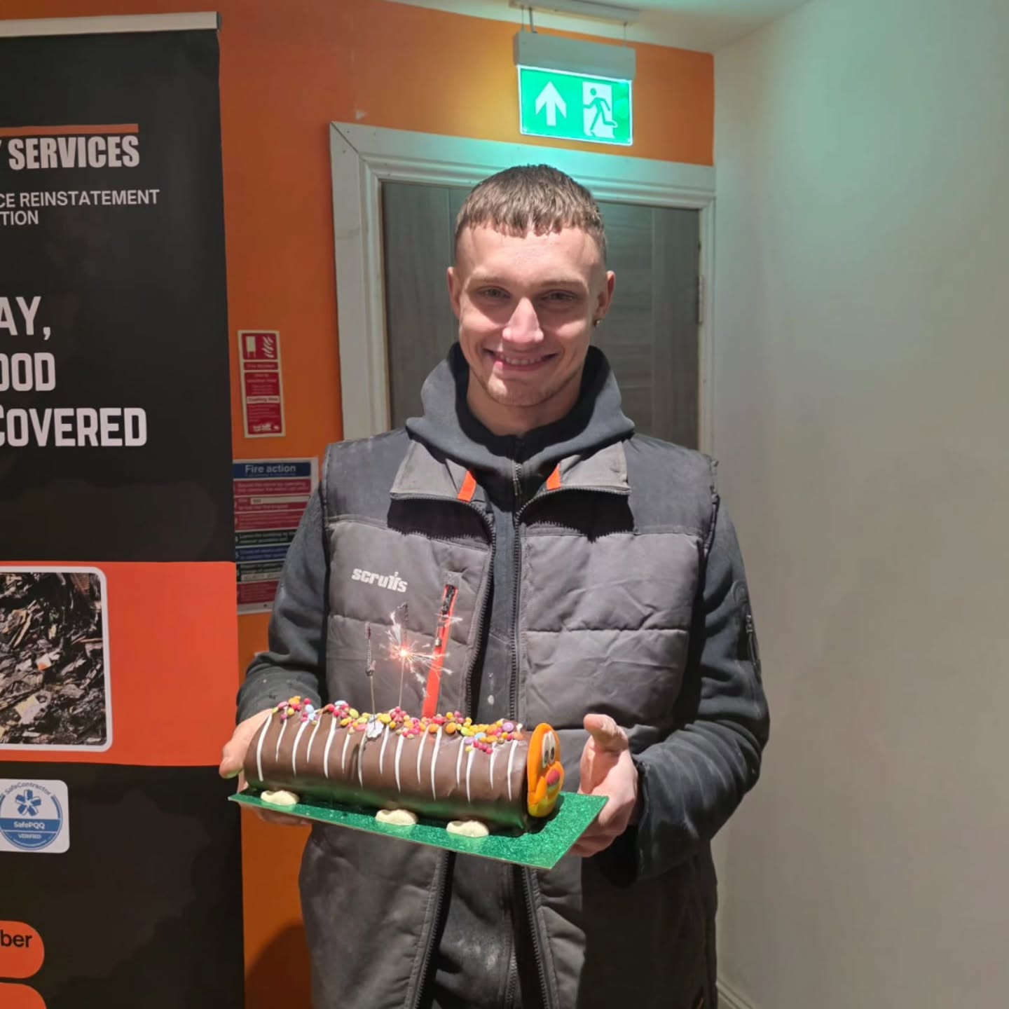 Happy 21st Robbie!
From starting with us at 16 to becoming a fully-qualified machine, you’ve smashed every milestone… including the gym door, because you basically live there.
Customers love you — especially the older ladies, who seem to think we’ve sent them Love Island: Trades Edition when you show up.
You graft hard, you turn up every day and you can lift more than half the company put together. Not bad for 21.
Have a brilliant one, big man! 🎉💪