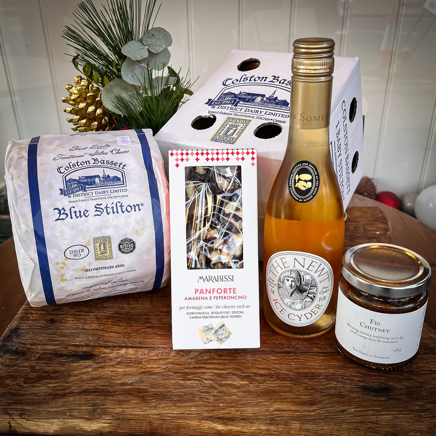 If you wanted to really amp up your Christmas cheeseboard this year, how about adding Panforte to the mix? Made to perfectly pair with our Colston Bassett Blue Stilton, the salty and sweet really compliments one another. All of which, slips down rather easily with The Newt Ice Cyder.
This is a festive cheeseboard with a twist!
#parsnipsofteddington #parsnipsdeli #cheeseboardsofinstagram #cheeseandwine #cheeselove #cheeseislife #cheeseplatters #cheeseshop #cheeseaddict #cheeseplatter #cheeseplate #cheeseplease #cheeseboards #cheeseheads #ilovecheese #bluecheese #savoury #festiveflavours #festivefood #festiveshopping