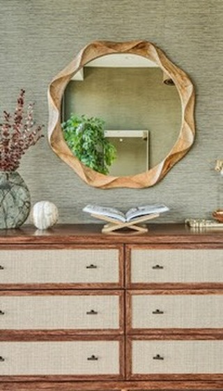 High-rise installs , renter -friendly solutions , and a LoveSac that almost took me out 😅
After shots coming next - stay tuned ✨
#flawlessspaces #interiordesign #blackinteriordesigner #renterfriendly #bts #85inchtv #tvwall #tvwalldesign #mural