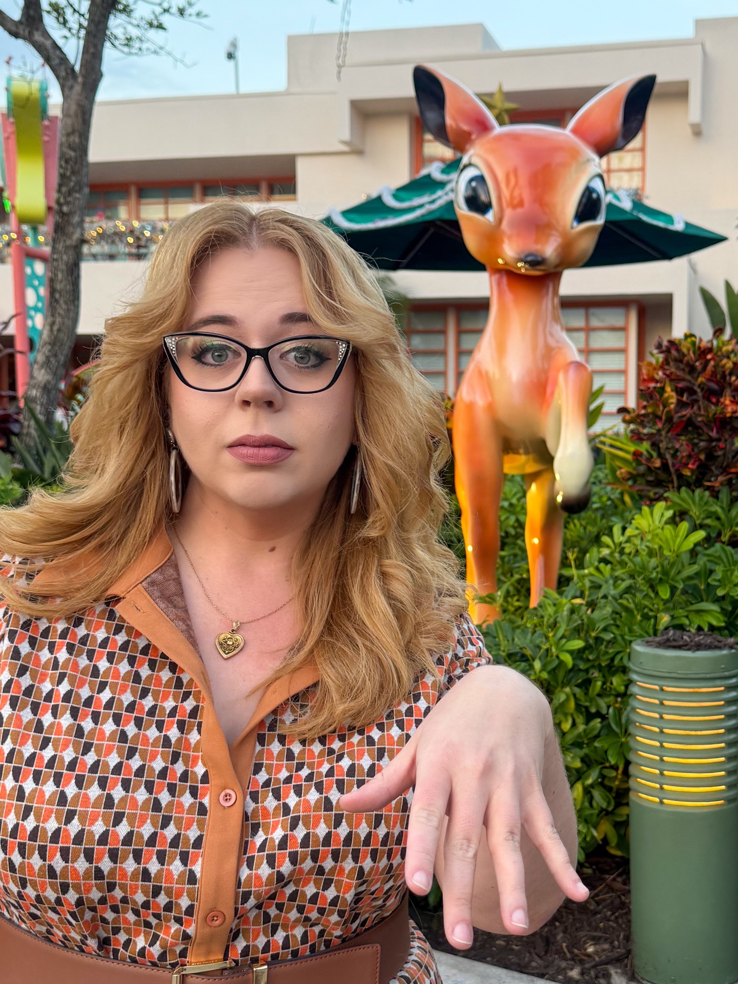 Being sassy and judgey this holiday season! 🎄
Can we make this a new Disney Parks trend? I want to see your best impressions of these reindeer!
I LOVE my “judgey reindeer” over at Hollywood Studios! The other day when I was with @shenksforthememories I said, “wait! I’m gonna try and pose like them!” Did I capture their likeness? Can I be the fourth reindeer?! #judgeyface #sass #disneyworld #hollywoodstudios #disneychristmasdecorations