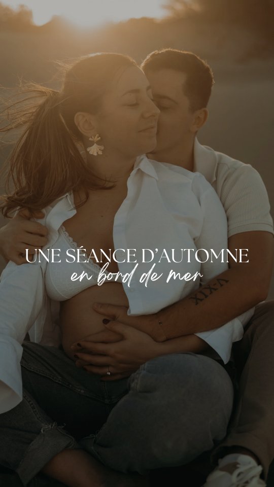 M&A… un couple que j’ai eu la chance de croiser à des mariages, et que j’ai retrouvé cette fois pour une séance grossesse au bord de la mer ✨
Et comme 90% des couples que j’accompagne, ils sont arrivés avec leurs petites inquiétudes :
“On n’est pas très à l’aise devant l’objectif…”
“On ne sait pas poser…”
“On a peur d’être maladroits…”
Ça tombe bien : c’est précisément ma spécialité.
Créer un espace où on oublie la caméra, où on respire, où on profite l’un de l’autre. Un espace pour les personnes qui pensent “ne pas être photogéniques”, pour celles qui n’ont jamais fait de séance, pour celles qui ont juste envie d’être elles-mêmes.
Et à la fin de la séance, j’ai reçu un message qui m’a profondément touchée :
“Au-delà de sa perfection pour la photo, Manon est si gentille, à l’écoute et bienveillante, ce qui rend la séance photo tellement agréable, sans stress lorsque c’est la première fois !!” 🤎✨