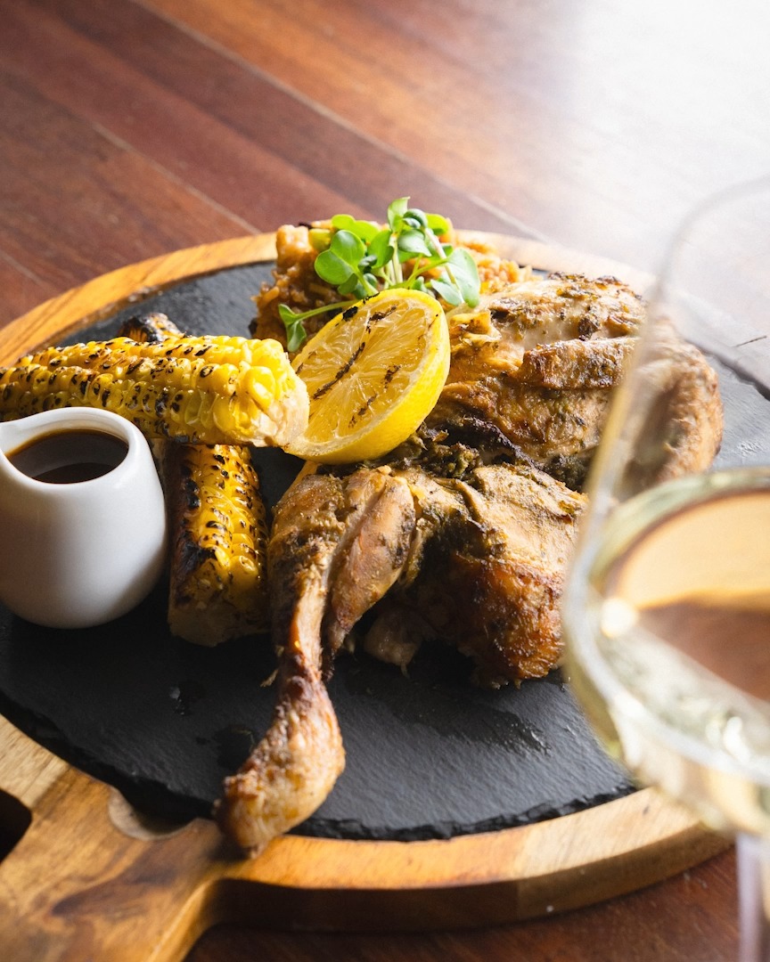 New Summer Menu: a mix of Cosmo classics and fresh, summery mains built around local produce.
Lighter, brighter, and full of flavour.
.
.
.
.
.
.
#trentham #hepburnshire #daylesfordmacedonlife #macedonranges #cosmotrentham #thecosmopolitanhotel #onehourout #onehouroutofmelbourne #macedonrangesfoodie #regionalvictoria #visitmacedonranges #visitvictoria #countrydining #seasonalmenu #localproduce