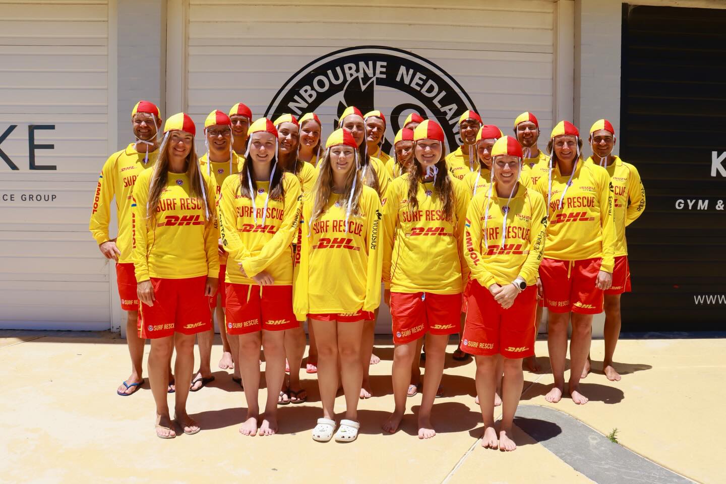 🥉Swanny Bronze🥉
Big welcome to Swanny’s newest life savers! Completing their Bronze Medallion and ready to join us watching the beach in their new red and yellows. ⛱️
Huge thanks to the assessor’s for volunteering their time, all of the Swanny trainers. 👏
#swanny #bronze #snslsc #slswa #swimbetweentheflags #swanbourne #nedlands #ourbeach #mybeach #surfrescue
