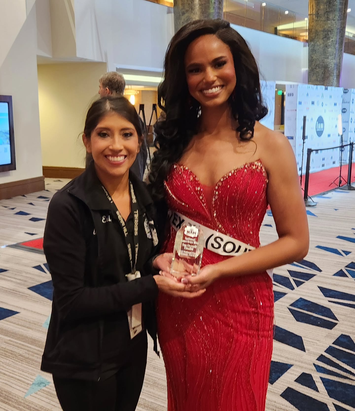 🌟 CLIENT SPOTLIGHT 🌟
Now let's celebrate TCM Girl, Kira Ekukpe, on her achievements in her FIRST nationals - only her THIRD pageant, ever! She faced her fear of public speaking and competed in Spokesmodel & Casual Wear!
🌟 Top 15 overall in Spokesmodel (Miss)
🌟 Top 15 overall in Casual Wear (Miss)
🌟 4RU Casual Wear NAM Miss
🌟 Top 12 overall in NAM Miss division
Kira will continue her reign as Miss South Texas and crown her successor in June 2026. In March, Kira will compete again for the Miss LSU title. We are so proud of how far she has come and we cannot wait to dive into the next pageant adventure!!!
Way to go, Kira!!!
#thecrowningmoment #coachinglife #winningteam @thenamtxmiss_south @kira_ekukpe