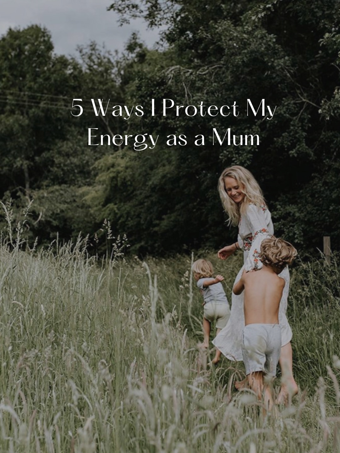 As the Christmas school holidays begin for us, I thought I’d share my 5 ways I protect my energy as a mum 🎄✨
The juggle ramps up, routines loosen and everything feels a little louder at this time of year -so these small, intentional habits really help me stay grounded and present. Swipe right ➡️
A gentle reminder that protecting your energy helps everyone around you too 🤍
#motherhood
#christmasholidays
#festivebalance
#protectyourenergy
#calmmotherhood
#presentparenting
#slowdownseason
#festivewellbeing
#mindfulmotherhood
#gentleparenting
#wellbeingforwomen
#modernmotherhood