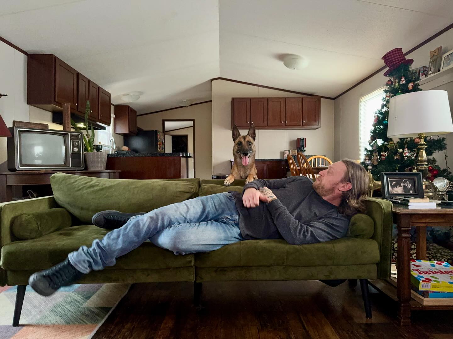 Skip the crowded facilities and impersonal kennels. Our stay-and-train dogs live in a private home setting, where we accept only three dogs at a time. This allows for focused training, individualized care, and a safe, comfortable experience your dog deserves.
www.riseandshinedogtraining.com