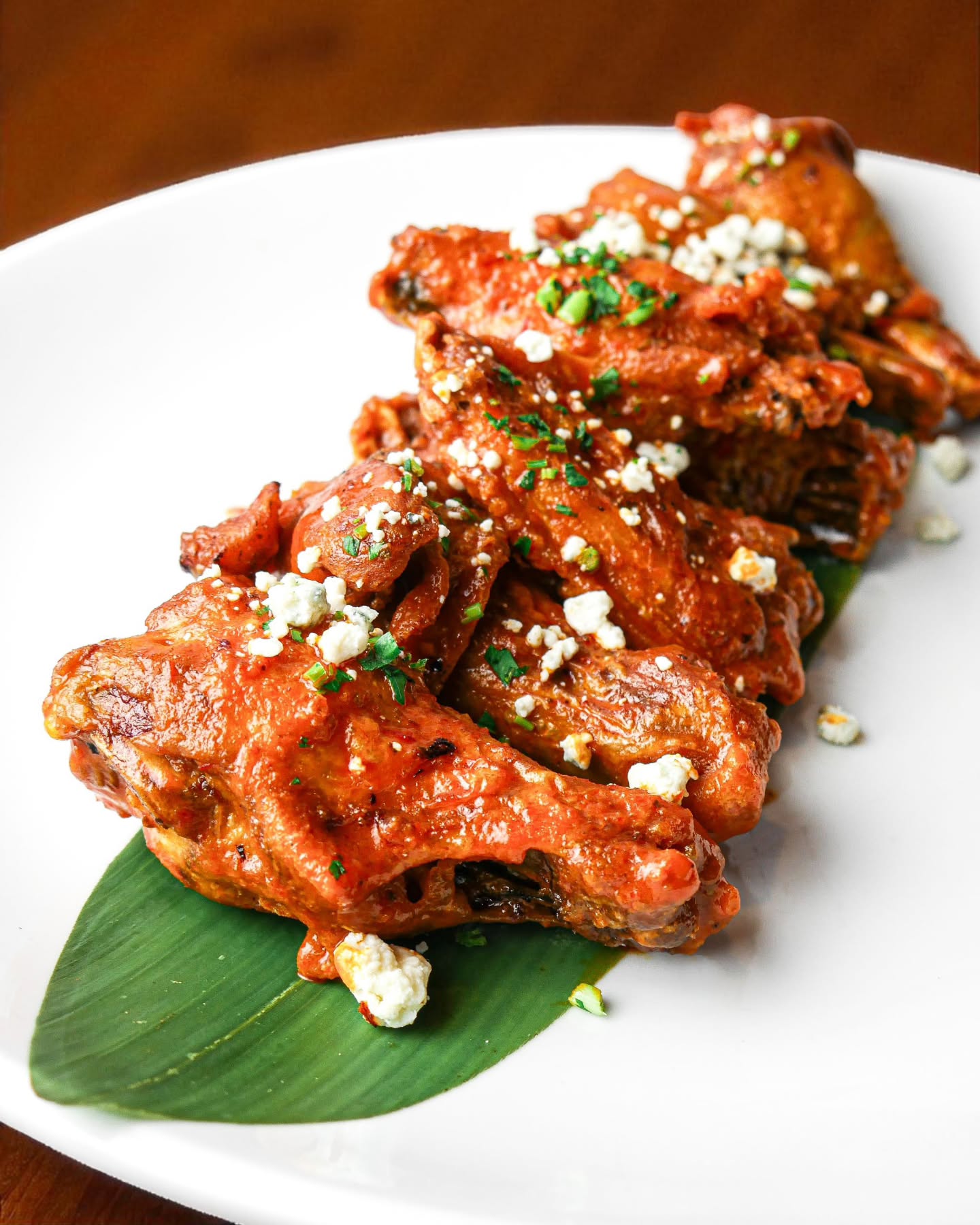 Get your hands on our irresistible Chicken Wings — choose between classic spicy buffalo with tangy blue cheese crumbles or fiery Nashville hot with crisp pickles. No matter your flavor, these wings bring the heat and the crave-worthy crunch.
#clubhouse66 #glendoraeats #chickenwings #socalfoodie #wingnight #comfortfood