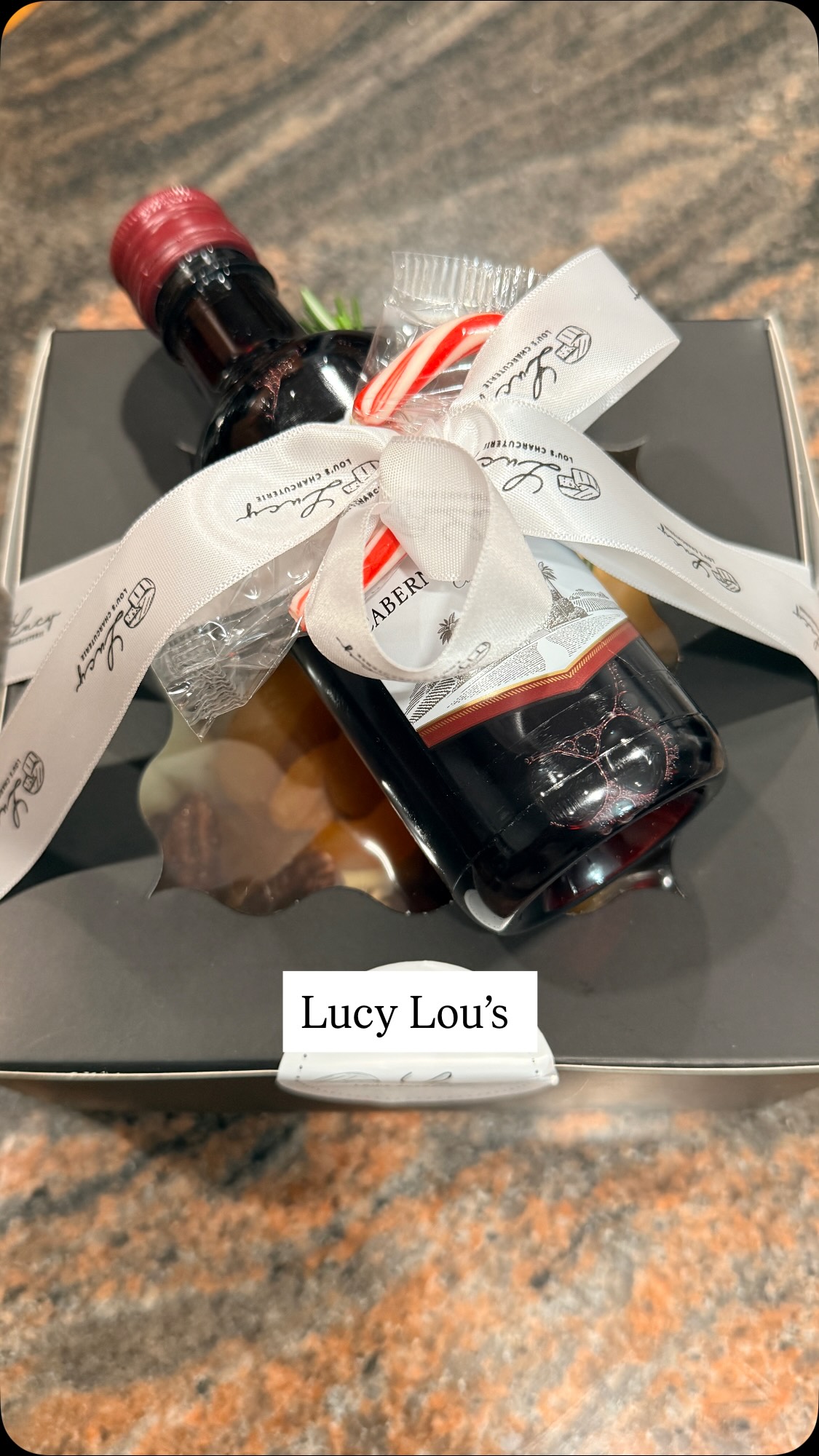 Don't show up to the office gift exchange with the same old gift. Stand out with a Lucy Lou’s Charcuterie box.
#holidaygift #giftgiving #holidaygiftideas
#bitsandbites #popups #dmv #winefestival #mobilecharcuterie #lucylouscharcuterie #mobilecharcuterie #foodcart #wafflebar #champagnebar #popcornbar #babyshowers #weddings #birthdayparties #sweet16 #dmvmobilecharcuterie #LucyLous #GetBoardWithLucyLou
#GetBoardWithUs #CharcuterieCart