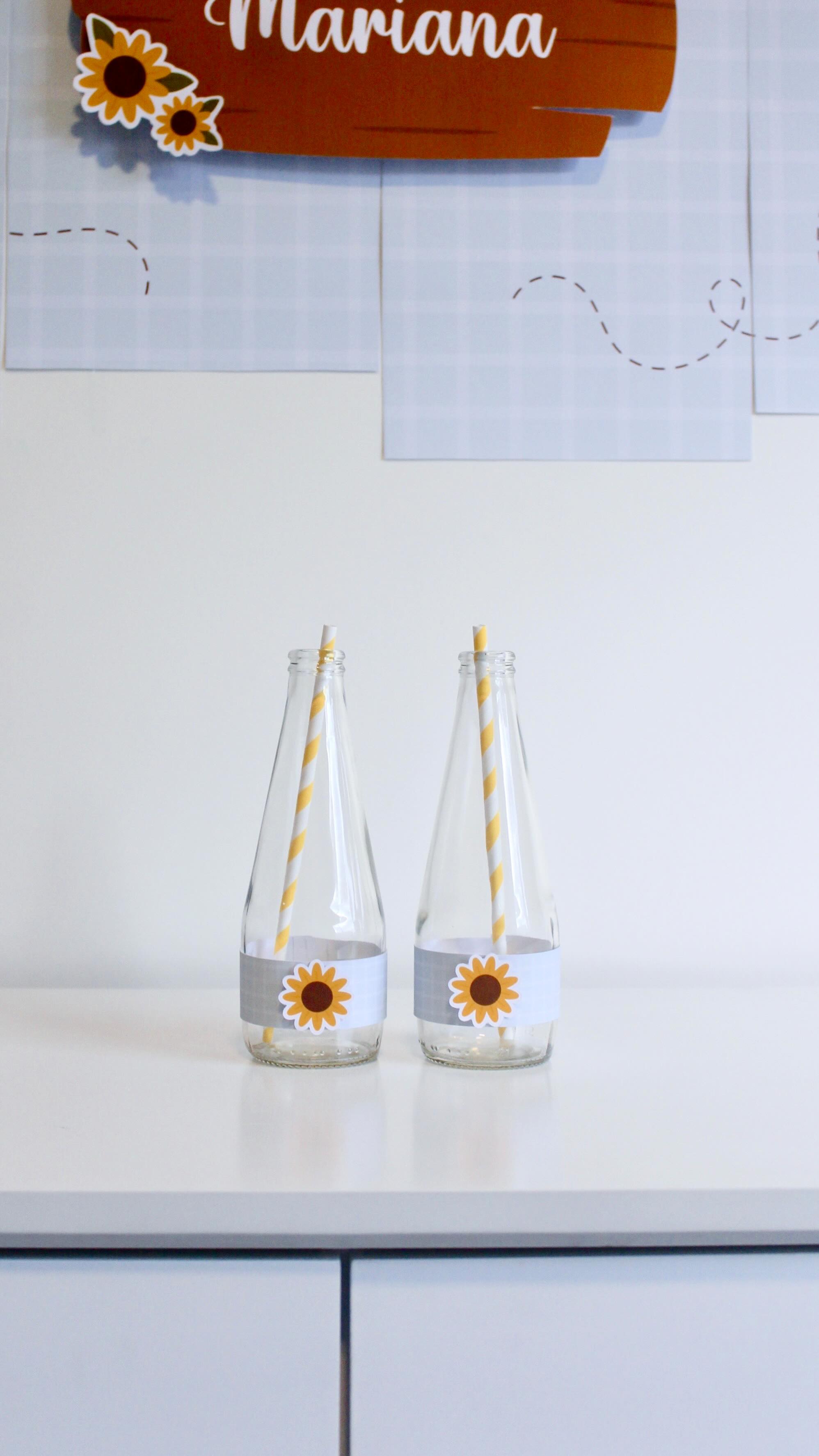 Como os girassóis, essa festa foi feita para seguir a luz ✨🌻
👉 Clique no link da bio e descubra esse tema encantador!
#festa #mesversario #aniversario #festainfantil #girassol