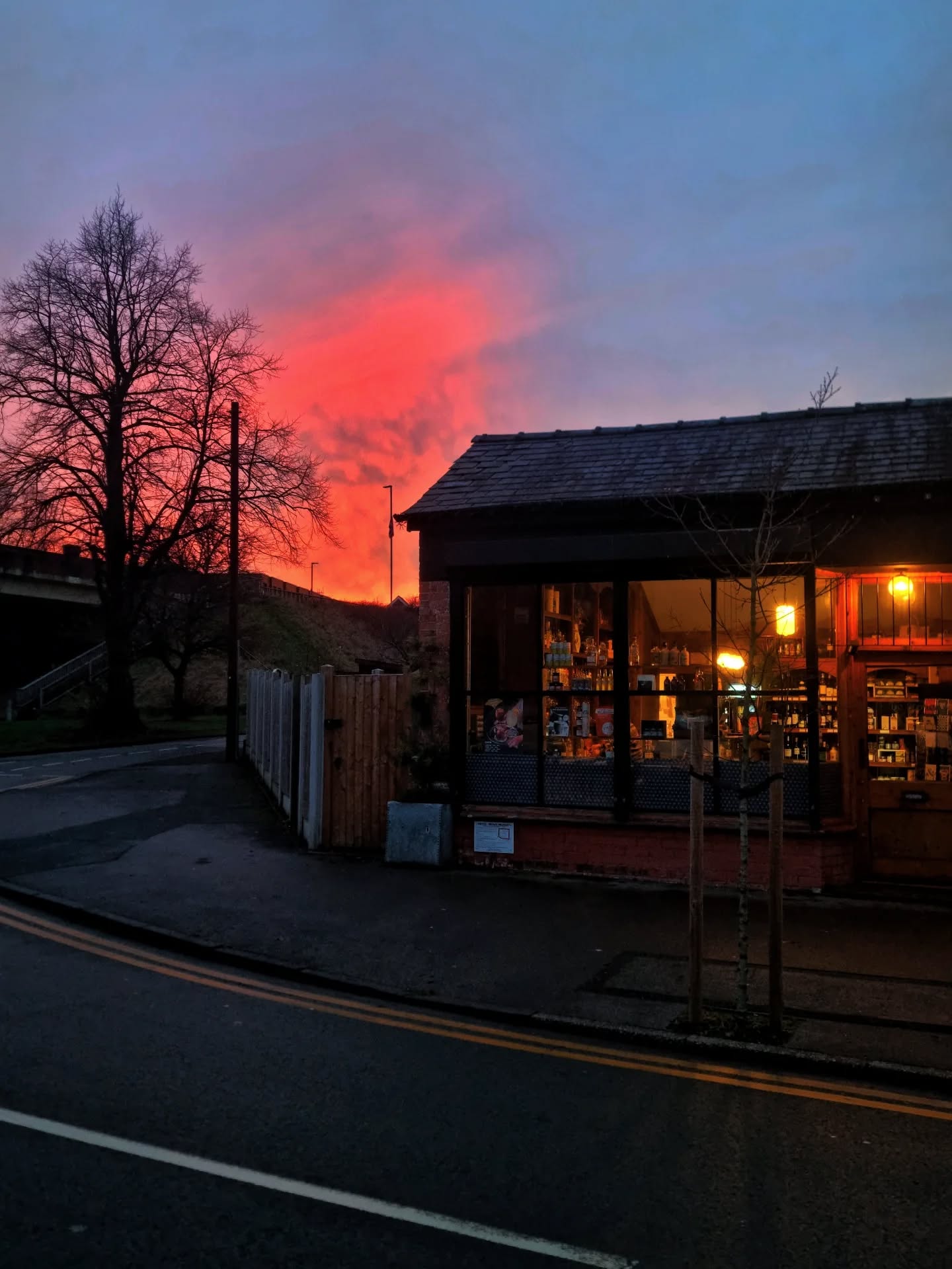 We we're treated to a beautiful sunset this evening, burning orange behind our cosy little cafe bar on the corner ♥️ 🟠
.
.
.
.
.
.
.
.
.
.
.
.
.
.
.
.
.
.
.
.
.
#Altrincham #sunset #neighbourhoodbar #neighbourhoodcafe #momentscaptured