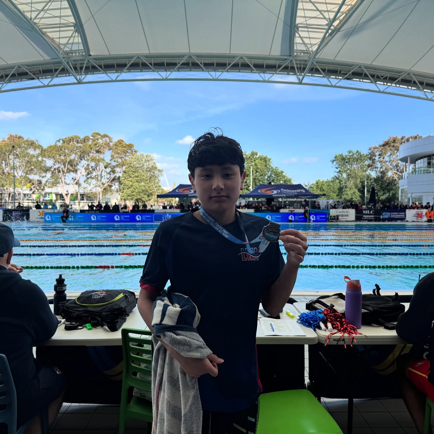 CONGRATULATIONS LEO!! Another unbelievable swim! A 7 second PB down to a 2:36.48 to just narrowly miss the gold but take home a Silver Medal! Amazing racing Leo!!!
#lwa #lavertonwyndhamaquatics #swimming #swimmers #state #championship #msac #finals #racing #explore