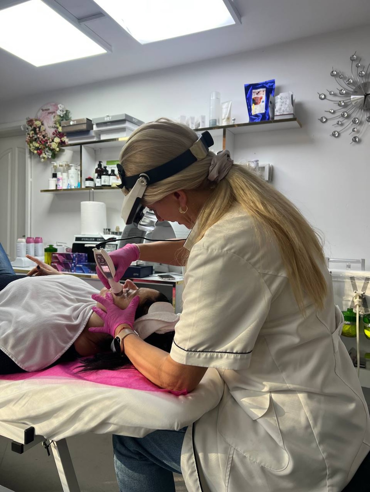 Запази грижа и любов към себе си. Микронидлинг - любима процедура 🤍