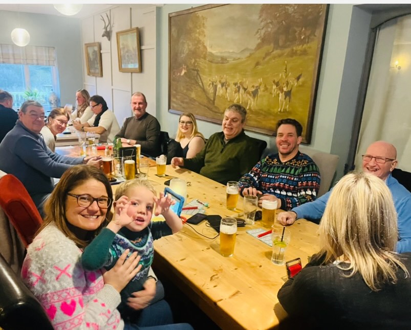 What a fantastic day! Thank you to everyone that joined us for our 8th Locals Christmas Lunch 🎄
It was a great turnout! Special thank you to Sally, Michiel, Darius and Eric for helping make this day happen!
The awesome Dan Greenaway 🎵 is rounding off a cracking Sunday!
🎄