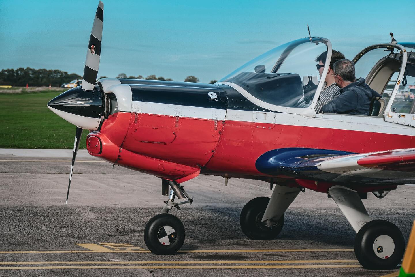 A home-based Scottish 🏴 Aviation Bulldog, owned and piloted by one of our flying school instructors. Something a little more unique to our local skies, it’s always a pleasure to see it out the hangar! #bulldog #generalaviationlovers #scotland #flyatsleap