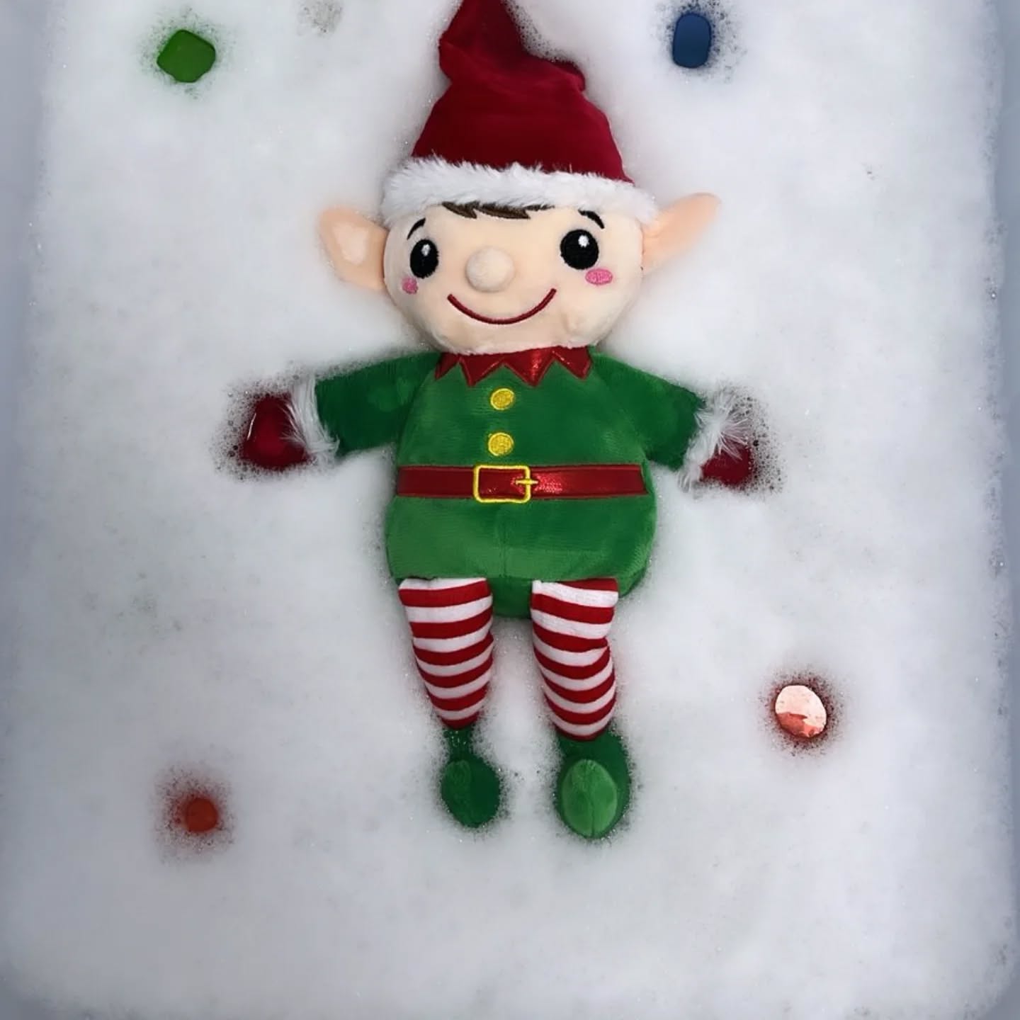 Spa day! Being a dive elf is hard work 💅🫧