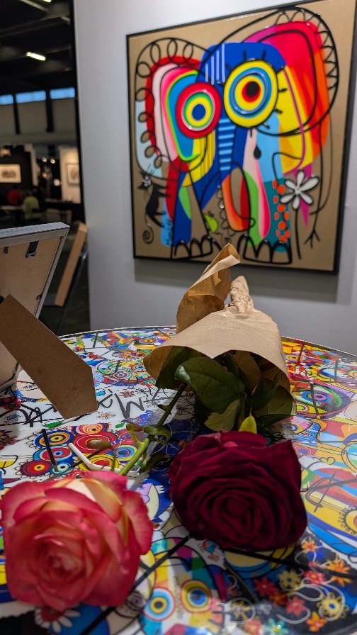 Mon éléphant, 110x110, a craqué pour le sublime pachyderme en bois flotté de Franck Espagnet sur le salon @art3f Bordeaux 😍
@sculpteur_de_nature
#artistecontemporain #artiste #bordeauxmaville #bordeaux #art3f #elephantart