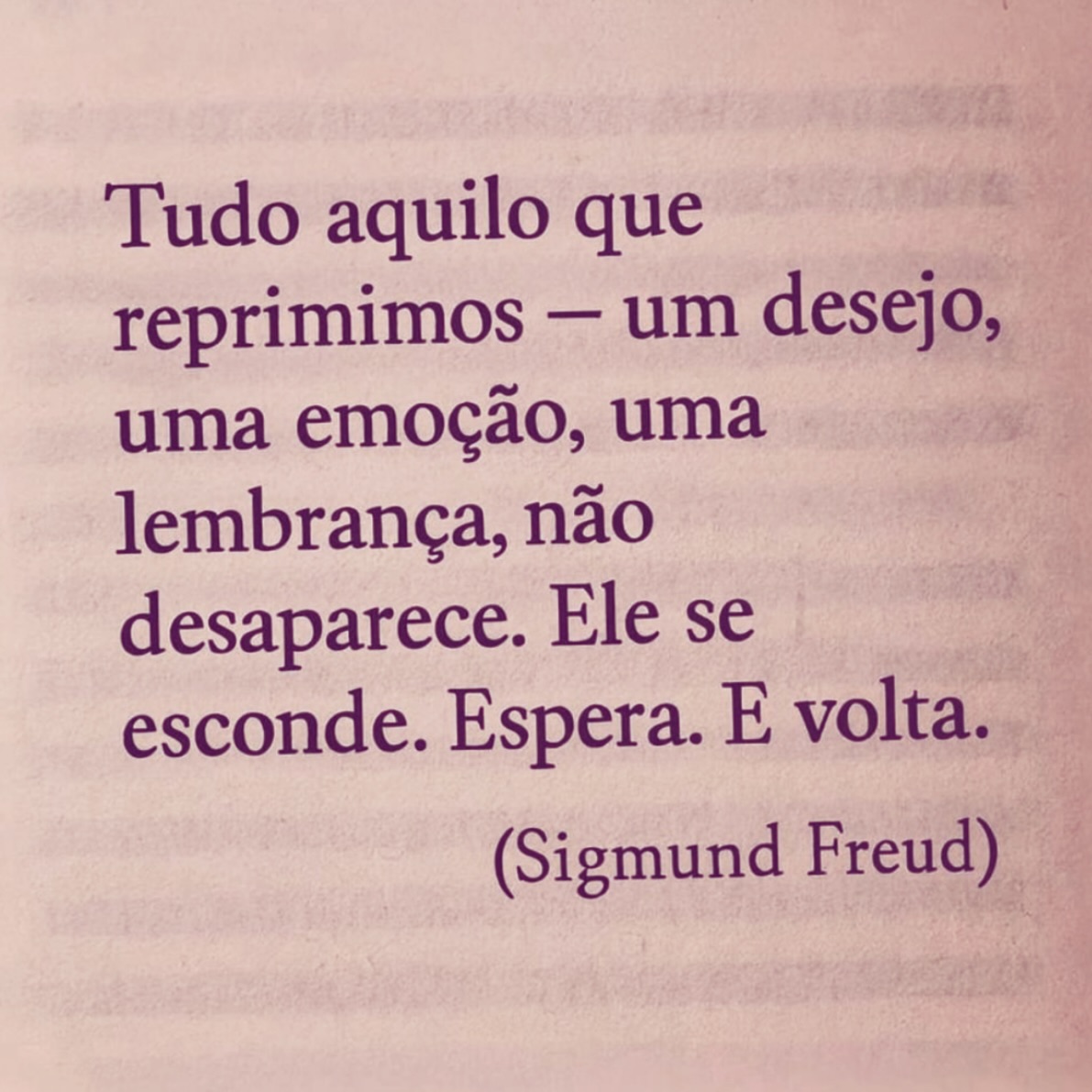 Fingir que algo não existe, não faz com que algo deixe de existir… 💫
