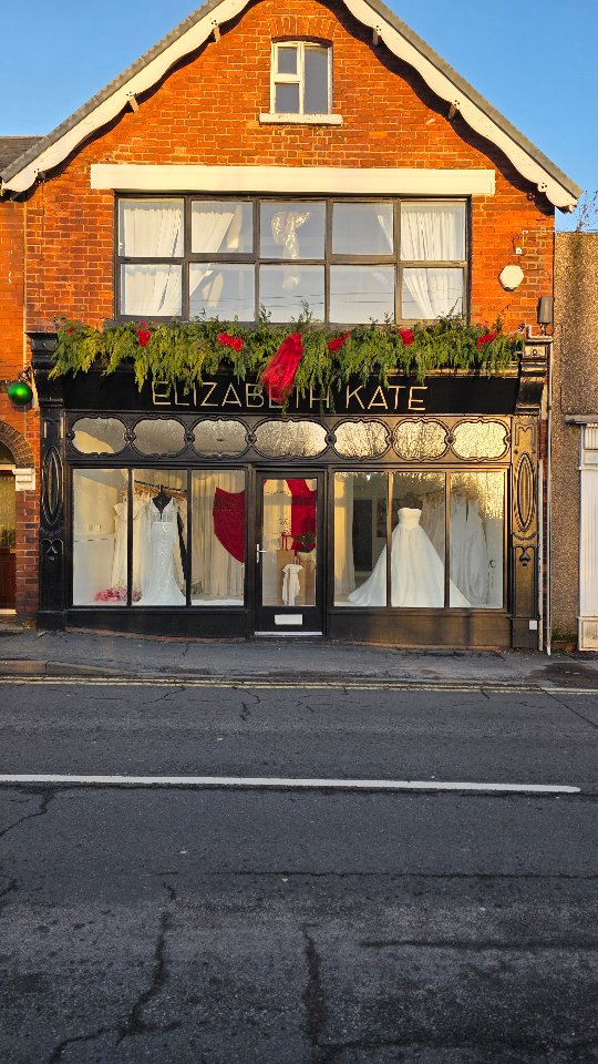 ✨ Festive Closure ✨
We’re now closed for the festive season and will be back welcoming you from 5th January.
To our beautiful 2025 brides, thank you for making this year so special. Being part of your journey has been pure magic 🤍
Our 2026 diary is now open, we can’t wait to create something unforgettable together.
Enquire via the link in our bio
📞01724 645 058
📧 hello@elizabethkatebridal.co.uk
📍128 High Street Crowle DN17 4DR
📱www.elizabethkatebridal.co.uk
#FestivePause #2026Brides Now Booking 2026 #LuxuryBridal Bridal Studio Modern Bride