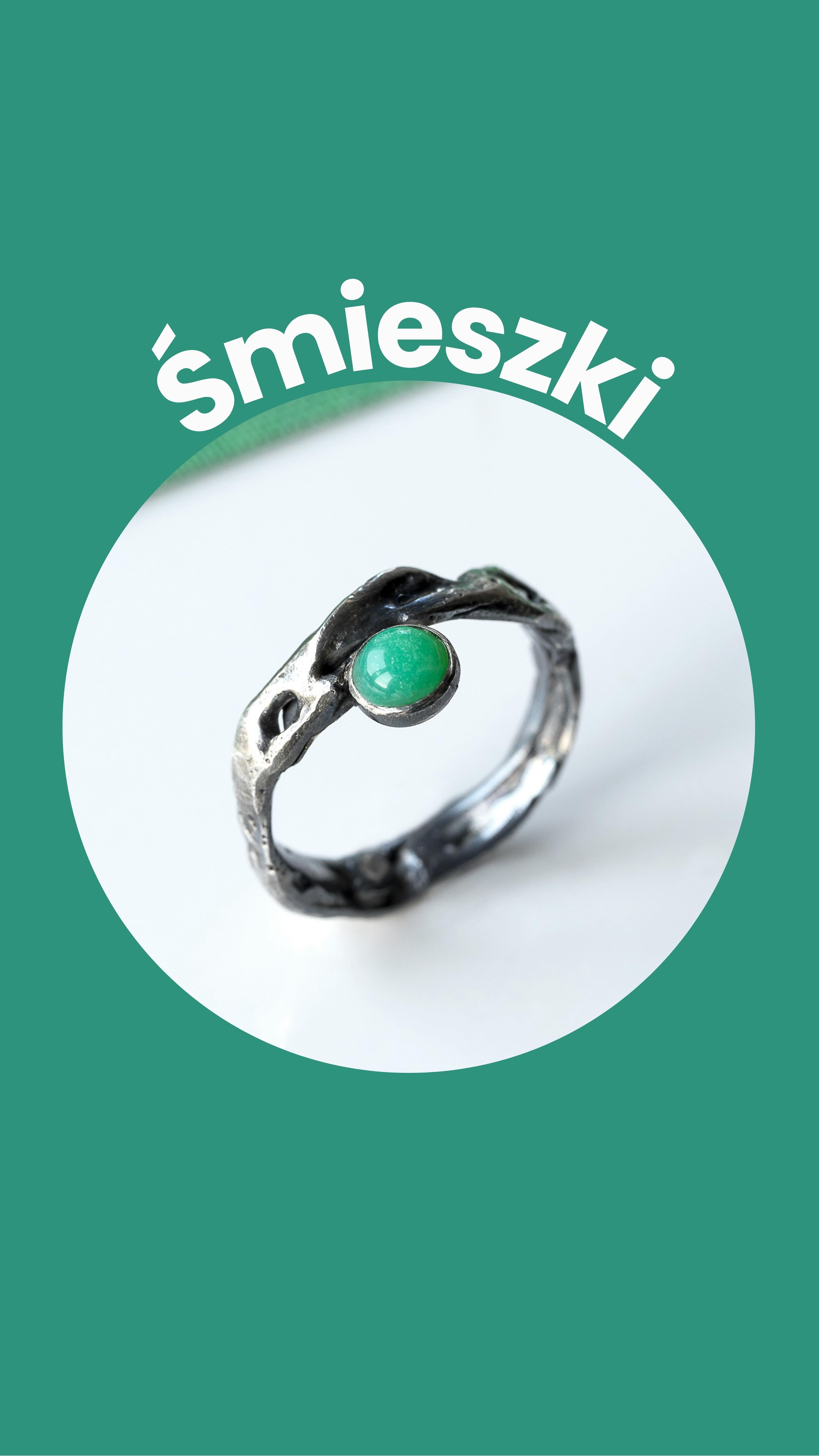 Grudzień to czas kiedy prawie nie wychylam nosa z pracowni złotniczej. Lutuję, poleruję, stukam i zakuwam.
To wszystko, by pierścionki, kolczyki i bransoletki były gotowe na czas- żeby dotarły pod choinkę albo uzupełniły Wasze świąteczne stylówki.
Po prostu napisz i sprawdź co mogę doda Ciebie zrobić jeszcze do Świąt.
#jubilertoruń #bizuteriatoruń #prezentdlaniej #prezentdlażony #bizuterianazamowienie