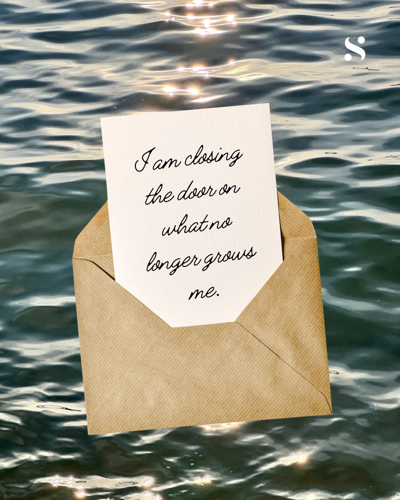 You cannot bloom if you are still holding onto dead leaves 🍂
We often hold onto habits, relationships, or commitments simply because we have held them for a long time. But just because something has a history with you, doesn’t mean it has a future with you.
As we approach the New Year, take a moment to audit your energy. Does this relationship nourish you? Does this habit serve your wellness? Does this mindset help you evolve? If the answer is no, you have permission to close the door.
#affirmation #mentalhealth