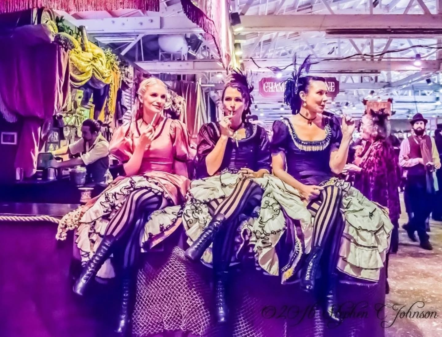 Just girls being girls 🤍