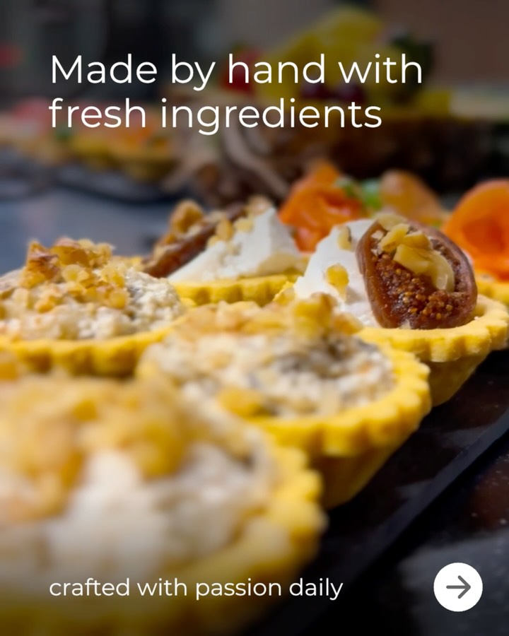 Every event deserves thoughtful food and beautiful presentation.
At Sense Catering, we take care of every detail — from carefully selected menus to elegant table setup — so you can focus on your guests and enjoy the moment.
Whether it’s a private celebration or a corporate gathering, we create catering that feels effortless, refined, and memorable.
Planning an event in Dublin?
Order directly through our website or message us — we’ll help you choose the perfect format for your occasion ✨
___
Кожна подія заслуговує на смачну їжу та красиву подачу.
У Sense Catering ми беремо на себе всі деталі — від продуманого меню до елегантного сервірування — щоб ви могли насолоджуватися моментом і спілкуванням з гостями.
Приватне свято чи корпоративна зустріч — ми створюємо кейтеринг, який виглядає легко, стильно та запам’ятовується.
Плануєте подію в Дубліні?
Замовляйте через наш сайт або напишіть нам — ми допоможемо підібрати найкращий формат для вашого заходу.
⸻
#sensecatering #cateringdublin #eventcatering #corporatecatering #privatedining #dublinfood #irishcatering