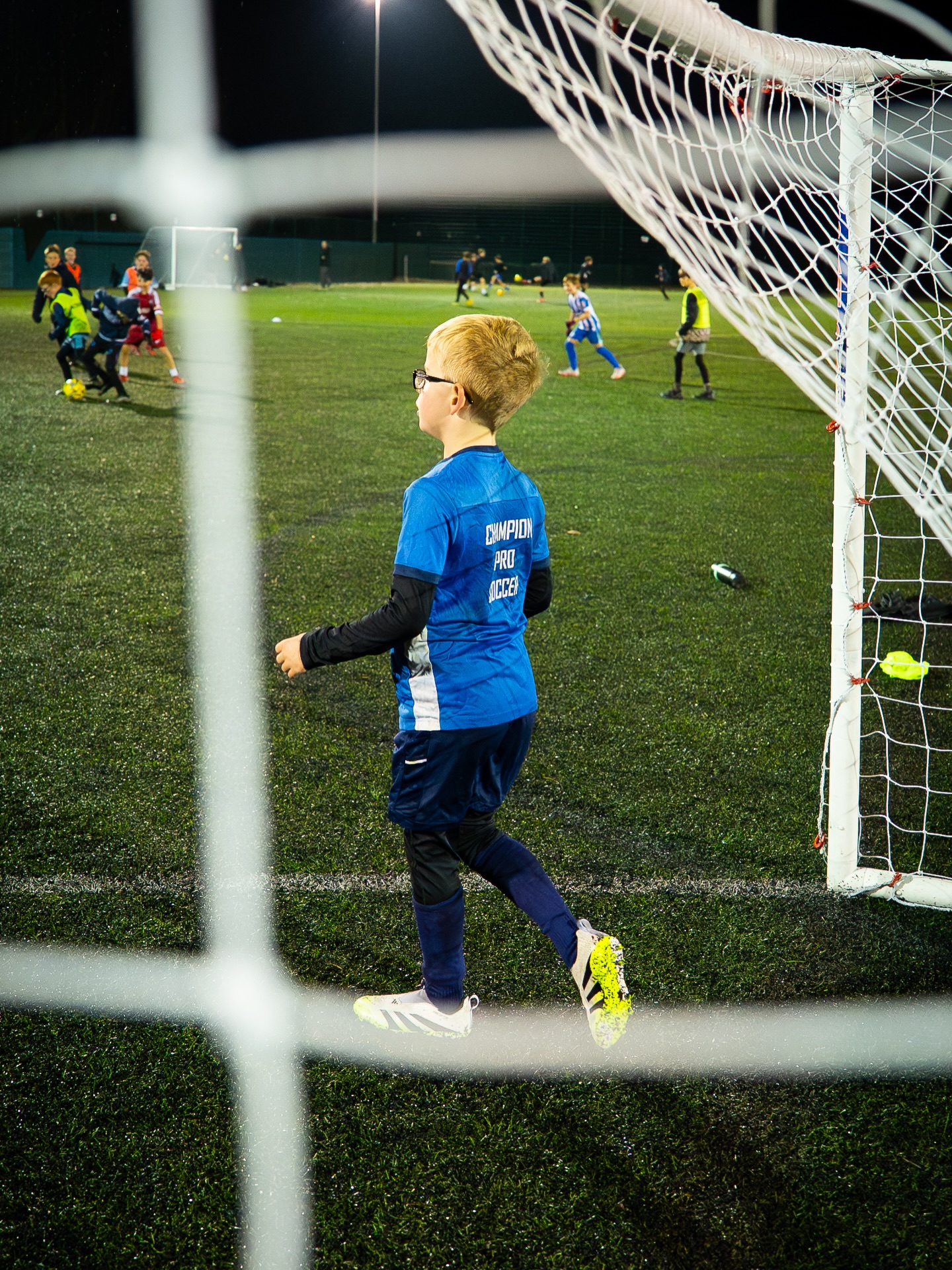 @astar.visuals capturing the magic ✨ at our Monday Development / Girls Development Centre 📸
Last sessions of term this week before Christmas 🎅🏼
Spring term booking for all sessions open now 🤩🙌🏼
Head to the website to secure your place for 2026🌟⚽️