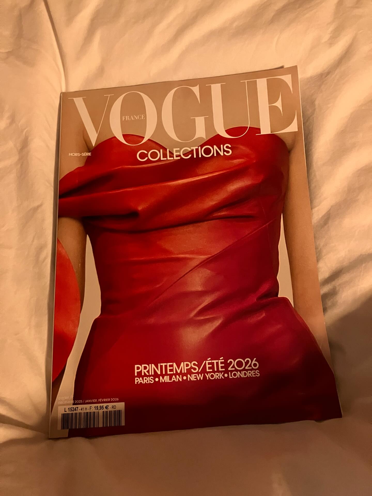 Holiday magic just started-đĽ°đĽ°đĽ°thank you for such a #specialeditionvogue #horsserie #vogue #paris #fashionloverstyle