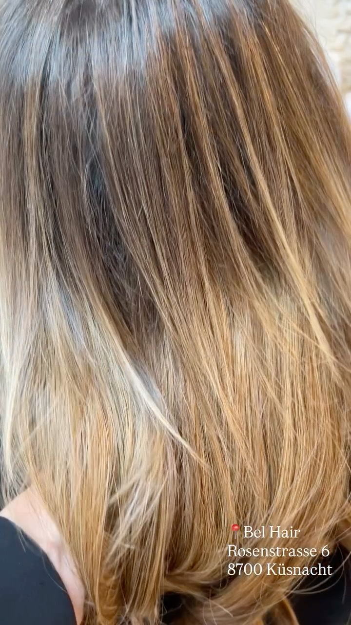 Manchmal fehlt nicht Mut –
sondern einfach die richtige Lösung ✨
Ob Länge, Fülle oder beides:
Extensions sollen leicht sein, natürlich aussehen
und dir dein Haargefühl zurückgeben.
Genau das ist meine Arbeit.
Individuell. Ehrlich. Bel Hair Style 🤍
👉 Buche jetzt deine persönliche Beratung
und wir finden gemeinsam deine perfekte Haarlösung.
📍 Bel Hair
Rosenstrasse 6
8700 Küsnacht
#haarextensions #haarverlängerung #haarverdichtung #extensionszürich#frisörzürich#belhairküsnacht #natürlicheextensions#beforeafterhair #vorhernachhertransformation #zürichbeauty#küsnacht #zürich #schweiz