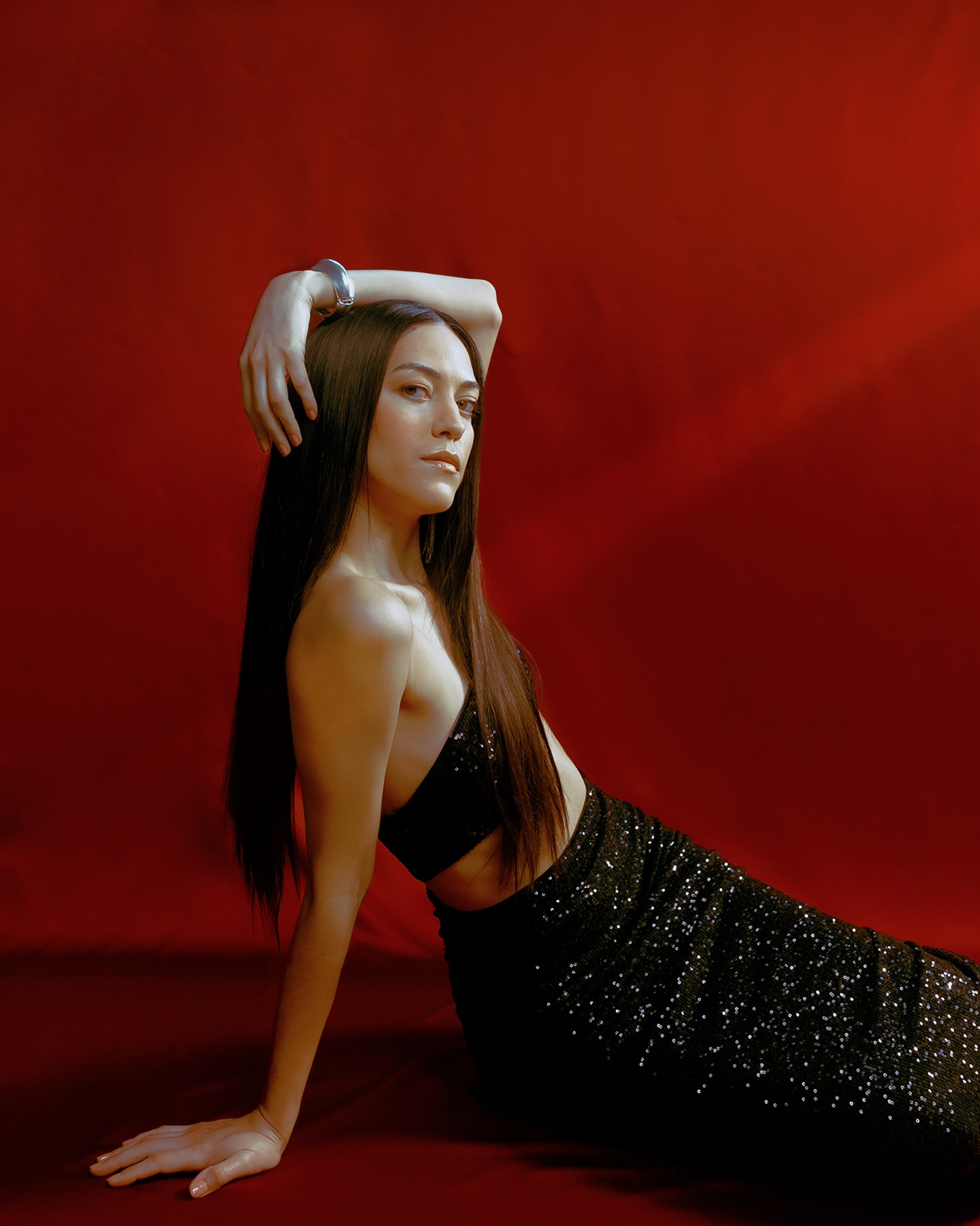 It’s a Cher kind of Christmas ✨🎄❤️
I got to style so many fun editorial shoots this year—I’m constantly grateful for the chance to work with my incredibly talented friends!
Here’s Yvette as Cher, dress by @asos shot at @santeestudios 💃
Model: @yvettegonzalezzz
Photographer: @andreahperez
Hair: @itsejkeshishian
Makeup: @rho_torious
Stylist: @courtstylist
Assistant Stylist: @mariah.gabrielle
#stylist #fashionstylist #queerstylist #photoshootideas #cher