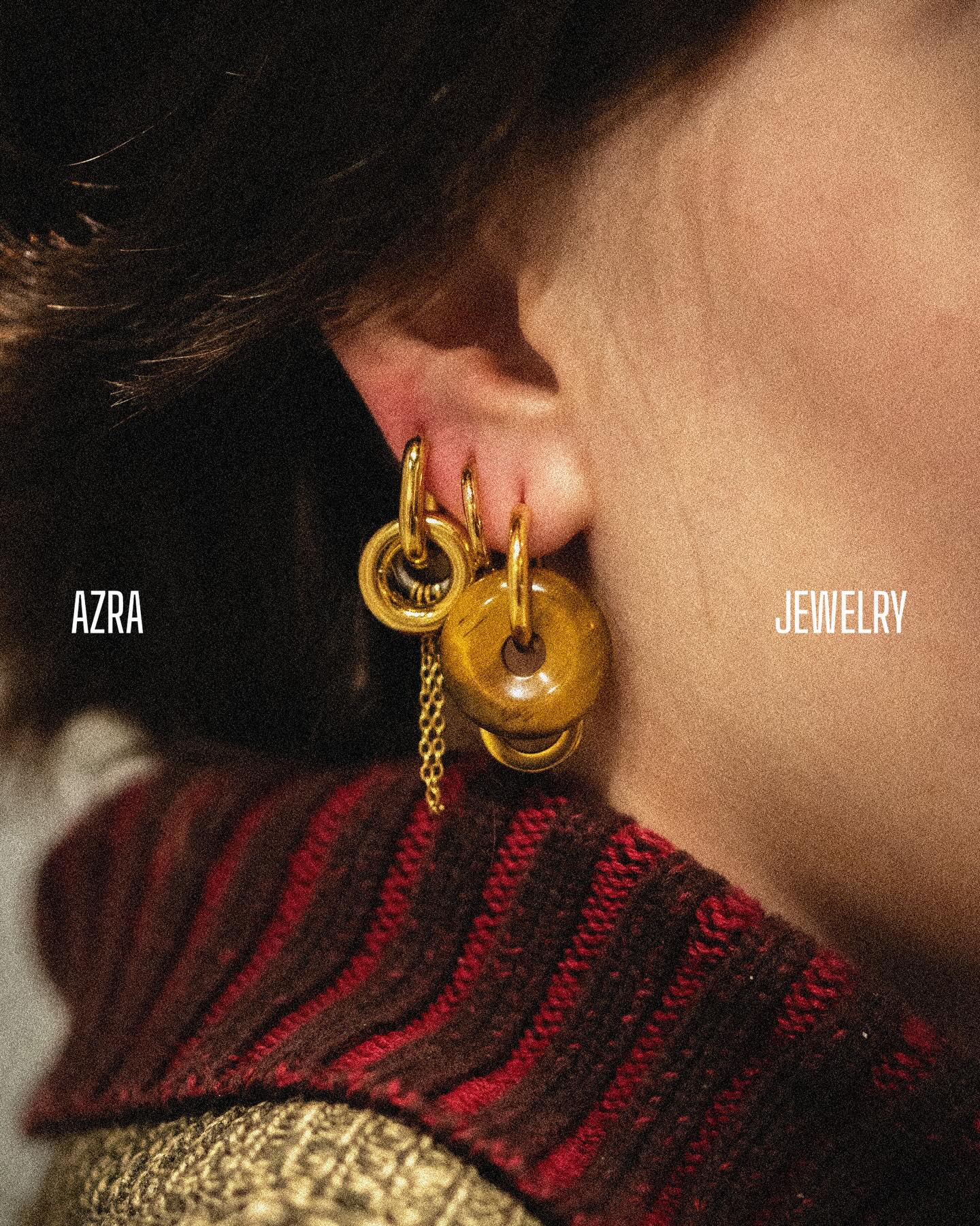 I više nego savršene u kombinaciji. 😩
web:azraajewelry.com