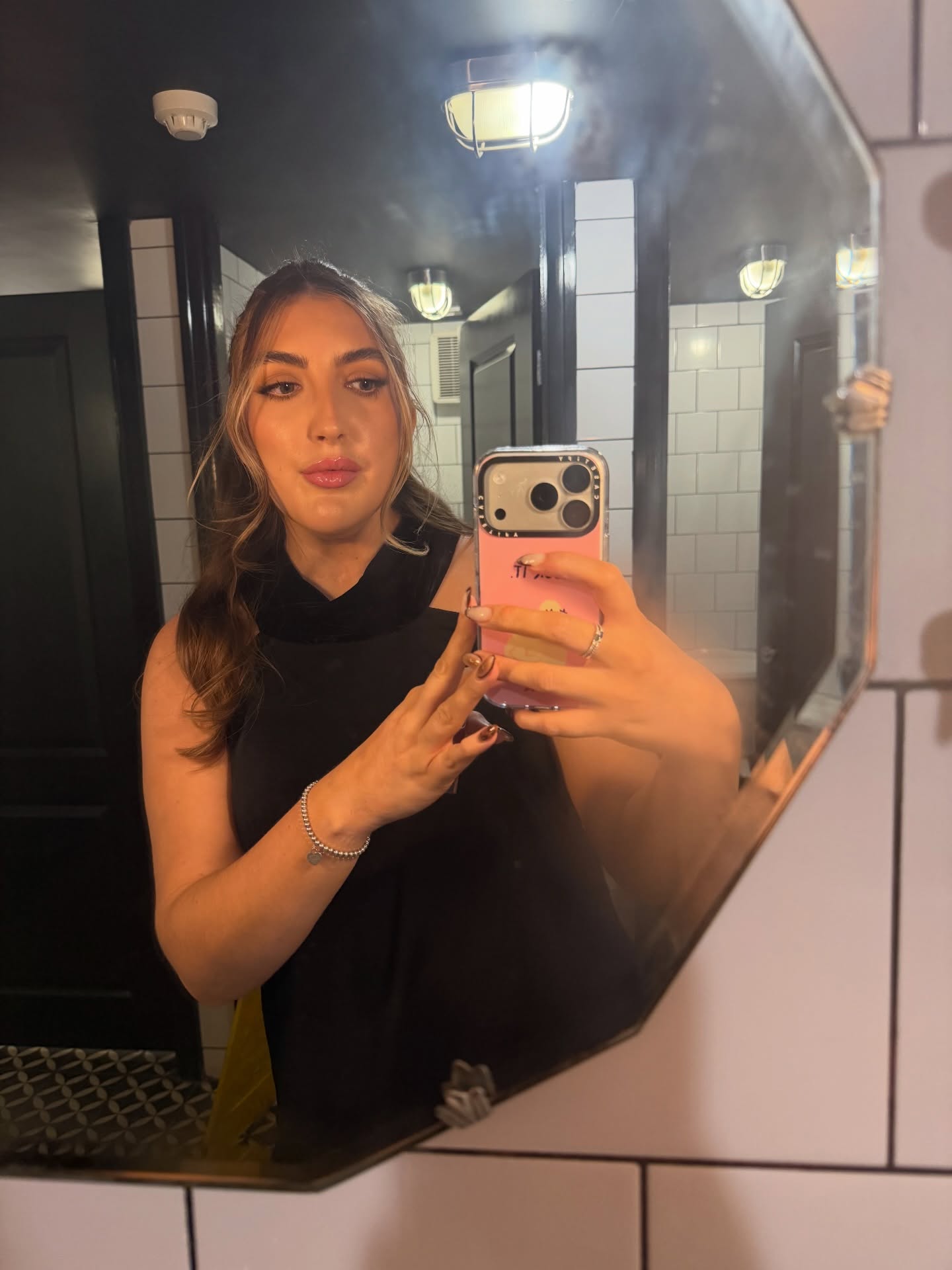 actually wore makeup and did more than brush my hair today 👏🏼🫶🏼