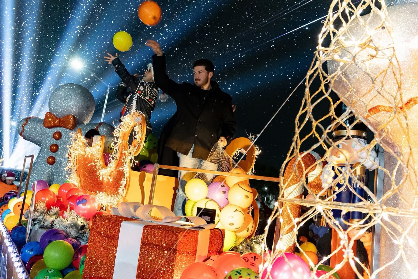 Macro Desfile Navideño