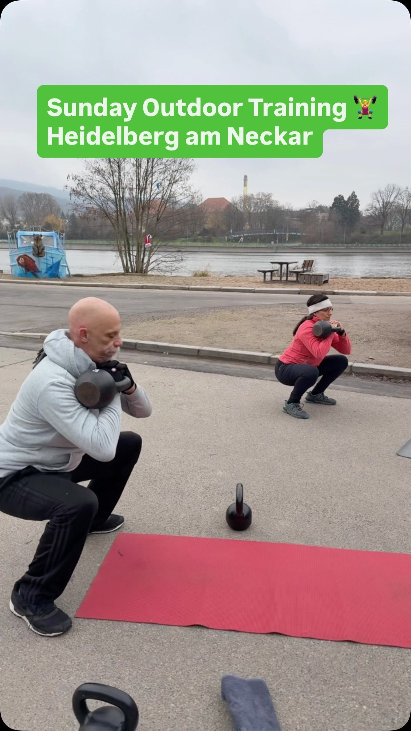 Starkes Sonntags-Training am Morgen direkt am Neckar in Heidelberg 💪🌊 Frische Luft, Fokus und erstklassige Leistung – sogar mit Tanzalgen.
Bewegung, Energie, Belastbarkeit.
Für ein starkes Leben.
Kostenloses Probetraining unter:
👉 https://www.athletic-strength-heidelberg.de/probetraining
#FürEinStarkesLeben #AthleticStrengthHeidelberg #KettlebellTraining #OutdoorWorkout #FunctionalTraining #StrongFirst #StrongEndurance #StrongFirstGermany #AGT #StrengthAndConditioning #FitnessHeidelberg #GesundStarkNachhaltig #Resilienz #Mobilität #EnergiePur #StrongWorkout #HeavyBellsStrongSound #MarshallSound #SignatureSound #TrainHardStayStrong