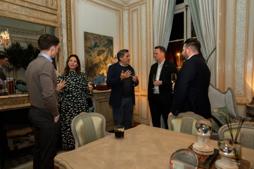 The last event of @de.rijkste.belgen and @lesfortunesbelges in Antwerp, on the 5th of December ✨
#theinnercircle The Inner Circle, a connected community where trust, knowledge sharing and long-term vision are central. @luxury.listings.spain @isabelle_ischstar @nathalievangastel @ignace.meuwissen @olivierjacquemyn
The Inner Circle combines local expertise with an international perspective, focussed on Belgians who want to settle or invest in Spain.
Each trajectory begins with an exploratory conversation, in which expectations, context and timing are carefully coordinated. From there, the search is built up discreetly and purposefully, with guidance that starts from service, not from supply.
#belgium #derijkstebelgen #lesfortunesbelges #signatureproperties #media #realestate #costadelsol #marbella