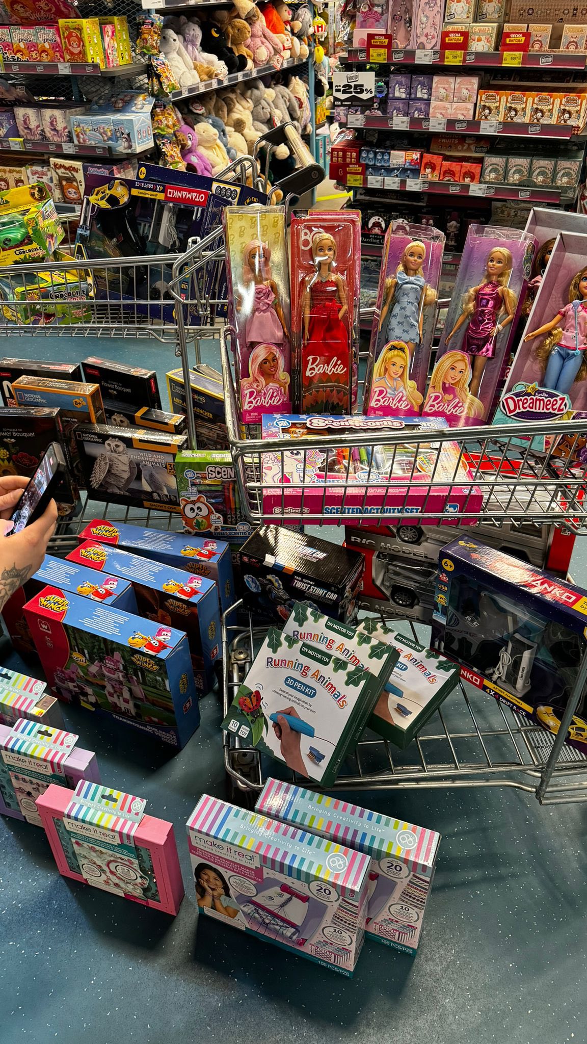 This holiday season, we’re joining forces with @prevailtogether_eng and Universal Aid Ukraine to bring smiles to hospitalized children in Ukraine 🎁✨
Thanks to your kindness, we’ve already bought the first batch of presents for this year. Our goal is $5,000 to buy toys directly in Ukraine and deliver them to kids in hospitals across Dnipro. A toy isn’t just a gift—it’s hope, comfort, and a reminder that they’re not forgotten.
What you can do:
- Visit the fundraiser link in our profile (Linktree) to donate.
- Every contribution goes 100% toward the cause—no overhead, no detours.
Your support makes a difference. Let’s bring warmth and joy to children who need it most this holiday season.
#HolidayGiving #ToyDrive #UkraineAid #Dnipro #KidsInHospitals #GiveHope #Charity #Fundraiser #SeasonOfGiving
P.S. Tap the Linktree in our profile to contribute and follow our journey.