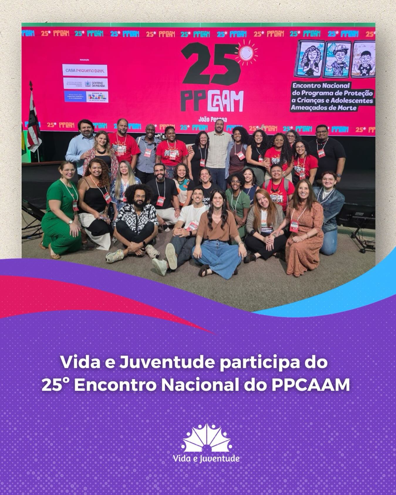 🔹Representantes do Núcleo Técnico Federal do Programa de Proteção a Crianças e Adolescentes Ameaçados de Morte (NTF/PPCAAM) e do Equipe Nacional do Projeto Família Solidária – Vida e Juventude participaram do 25º Encontro Nacional do PPCAAM, realizado de 9 a 12 de dezembro de 2025, em João Pessoa (PB).
A agenda reuniu equipes e gestões de diversos estados para avaliar as ações de 2025 e definir estratégias de aprimoramento para 2026, fortalecendo o intercâmbio técnico e o alinhamento de diretrizes para a rede de proteção.
🔗 Leia a matéria completa no site do Vida. Link na Bio!
#criançaeadolescente #direitoshumanos #ppcaam #vidaejuventude #politicaspublicas
