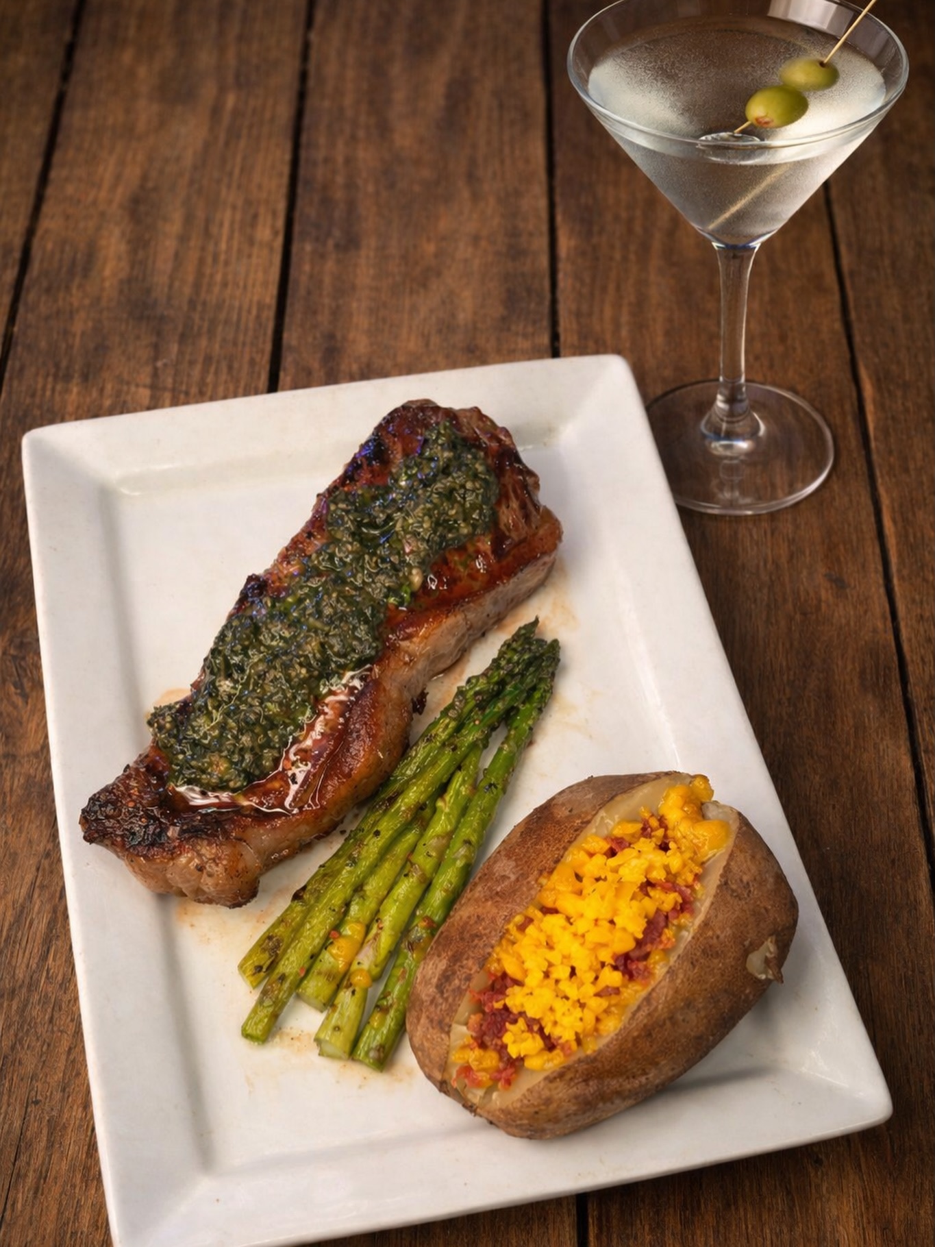 Steak night, but make it martini 🍸🥩
Wood-fired vibes, pesto dreams, and a martini that means business. This is how dinner is supposed to be done.
#SteakAndMartini #DinnerDoneRight #MiosVibes #SteakNight #MartiniMood Route54Eats SelbyvilleDE DelawareDining