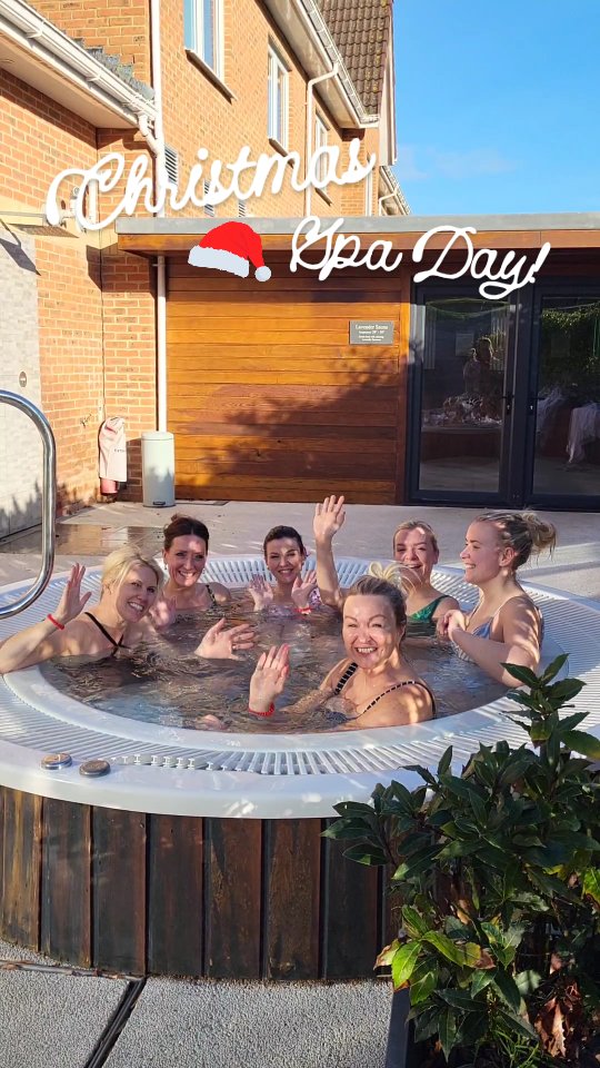 We had a beautiful spa day yesterday filled with relaxation, massages and afternoon tea with bubbles 🍾
It’s not often we’re the ones receiving treatments 💆♀️
The perfect Christmas treat for our incredible team ❤️🎄
#christmasworkparty #spade #bestteam