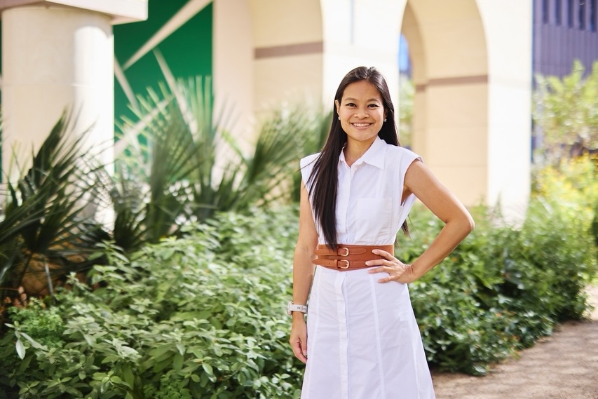 These photos were taken for a business holiday card 🎄
Shot at the Blanton Museum of Art in Austin.
I left extra space on purpose so adding text and design later would be easy.
For business portraits, I always think about how the photos will be used
cards, websites, socials, all of it.
Pretty photos are great,
but photos that actually work for your business are even better ✨
Let’s create business portraits that truly feel like you.
#AustinBusinessPhotographer
#AustinBrandingPhotographer
#BusinessPortraits
#PersonalBrandingPhotos
#BrandingPortraits
#WomenInBusiness
#AustinPhotographer