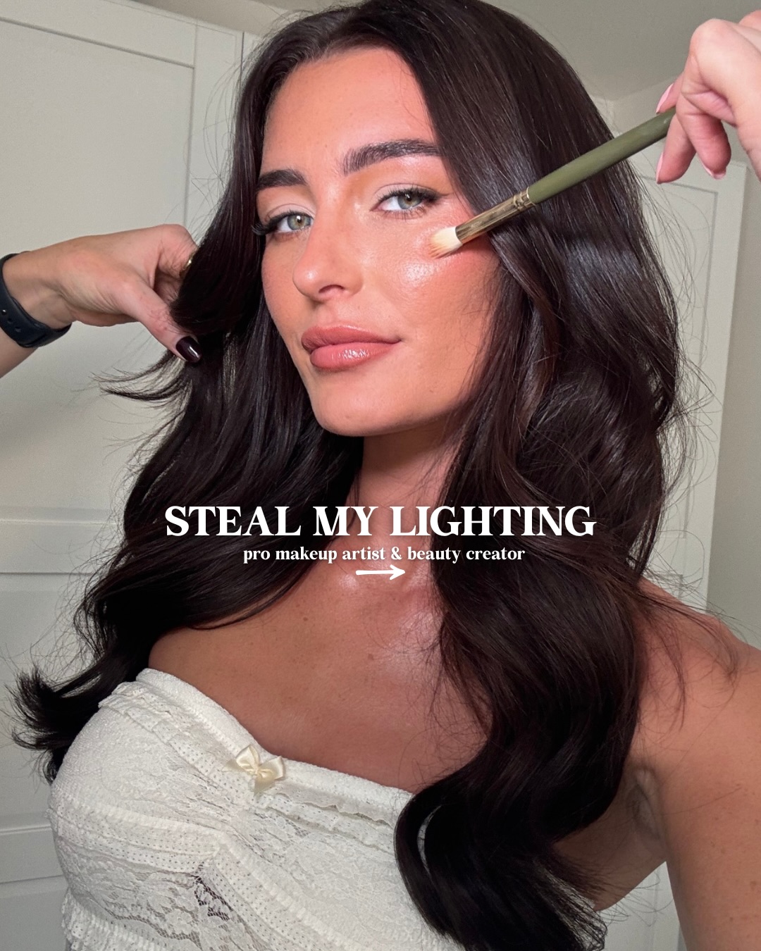 Kitmas day 9 ✨ a makeup artist’s kit isn’t complete without lighting, so today I’m sharing my essentials I can’t be without for capturing content, and that are my life savers if starting makeup before the sun comes up/bridal prep rooms with no windows!
Having good lighting is key and a clean camera lens always helps! (If you’d like info on my phone camera settings, let me know)
@neewer
#kitmas #12daysofkitmas #lighting #neewer
Makeup artist’s kit lighting setup
Neewer light
MUA essentials
Makeup artist kit
London MUA