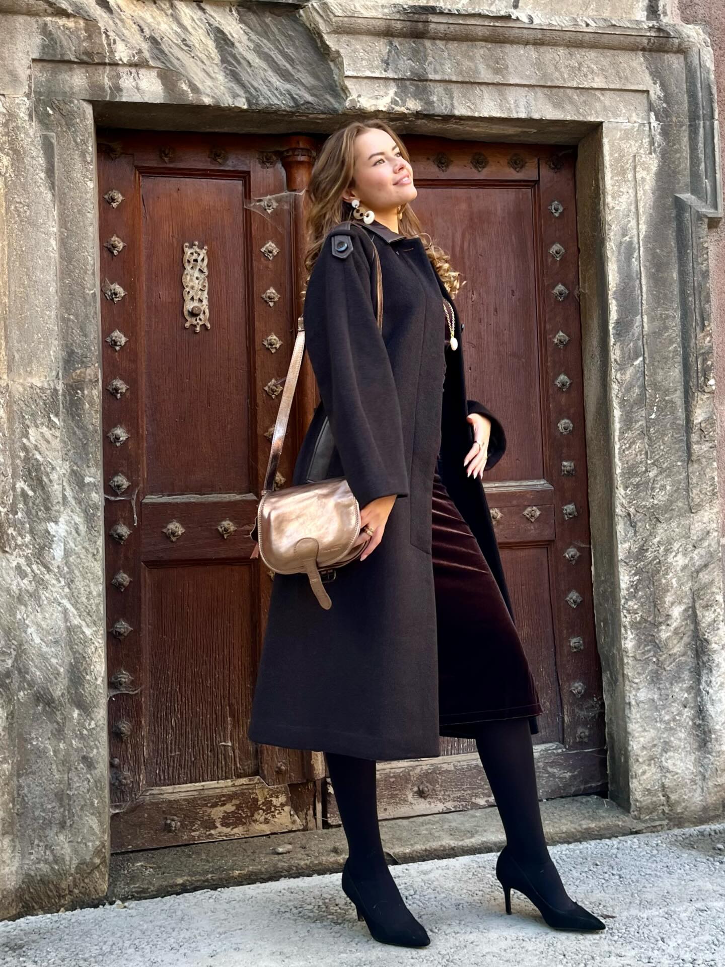 @mariecutlerr @graceandmila @mosmosh_official @paulmarius_officiel @blowbijoux
@showroom_kikox
#jeudi13