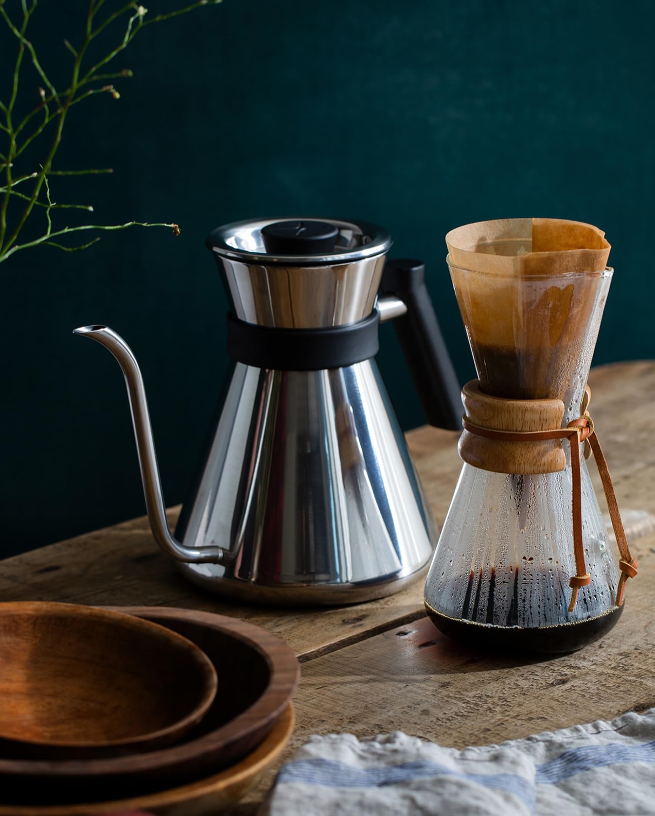 La precisión se vuelve elegante.☕️
La CHETTLE Brushed Silver combina control, estabilidad y un diseño refinado para quienes disfrutan cada detalle del ritual del café.
#cafedeespecialidad #kettlelover #xpecialty